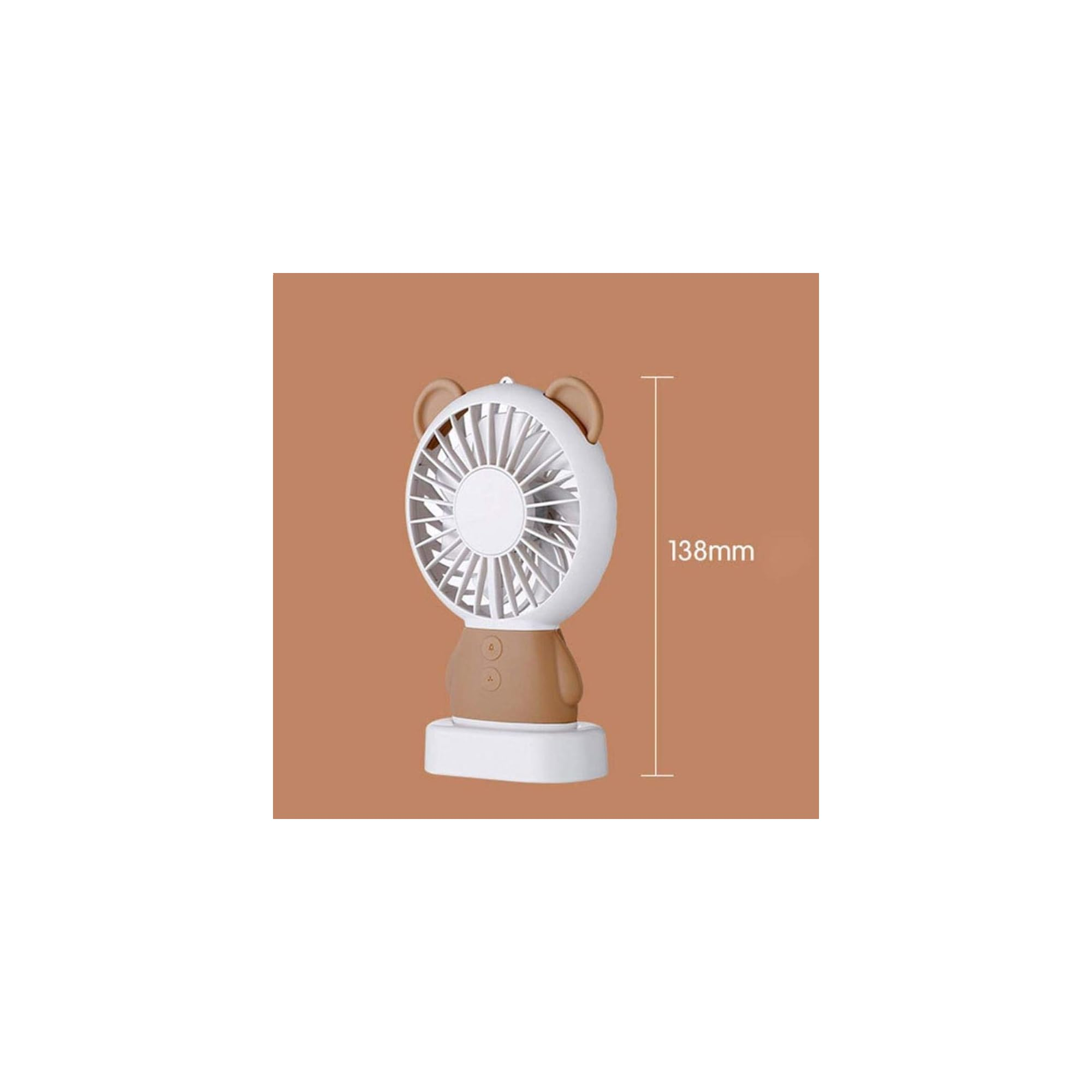 Ein weißer Ventilator mit braunen Ohren, der wie ein Bär aussieht.