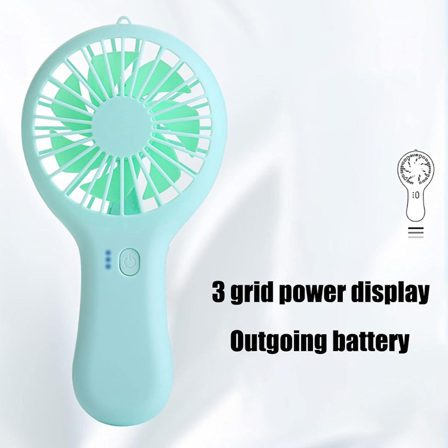 Ein hellblauer Handventilator mit grünen Flügeln und Ladeanzeige.