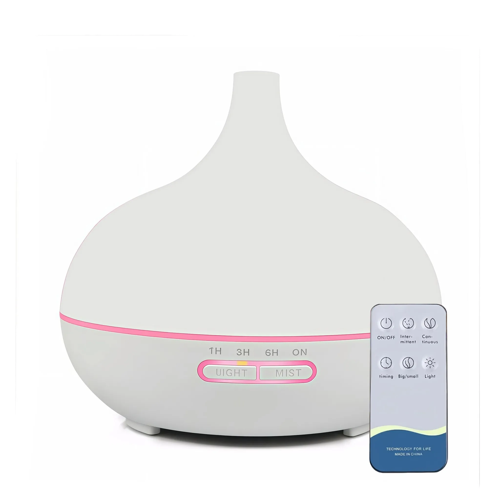 Ein weißer Diffusor mit rosa Akzenten und einer Fernbedienung daneben.