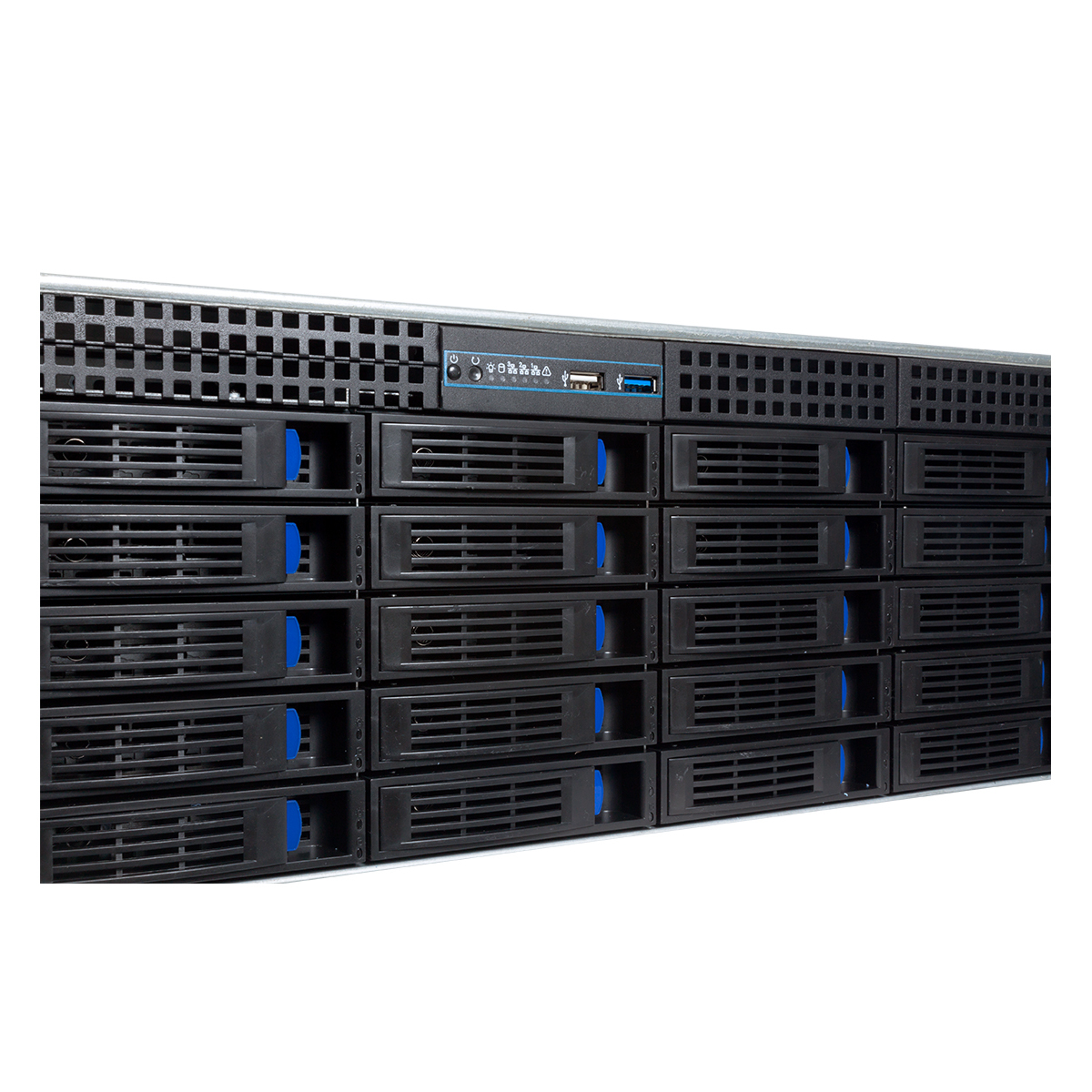 Ein schwarzes Server-Rack mit vielen Einschüben und blauen Griffen.