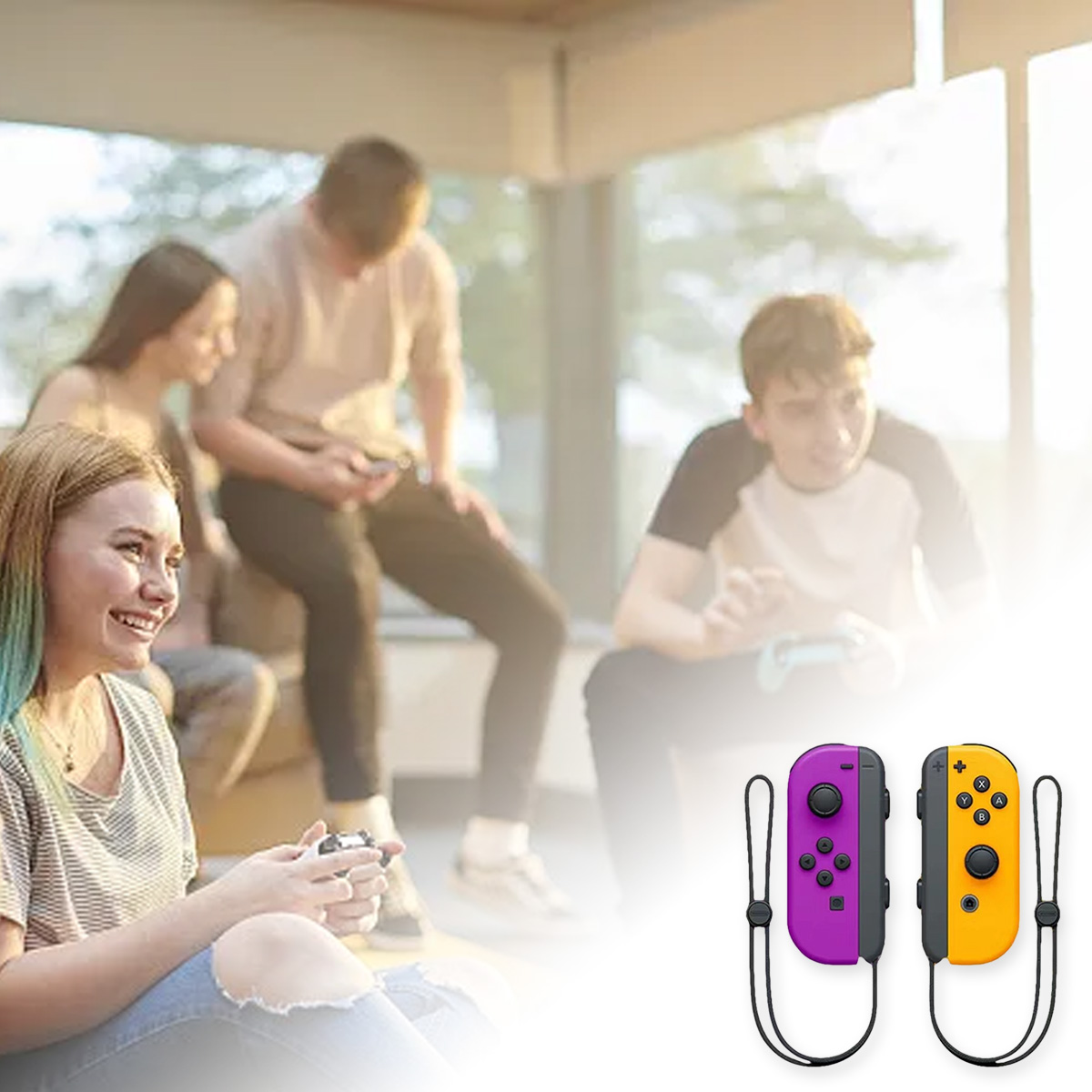 Vier junge Leute spielen Videospiele mit Controllern im Freien. Lila und gelbe Joy-Cons sind im Vordergrund.