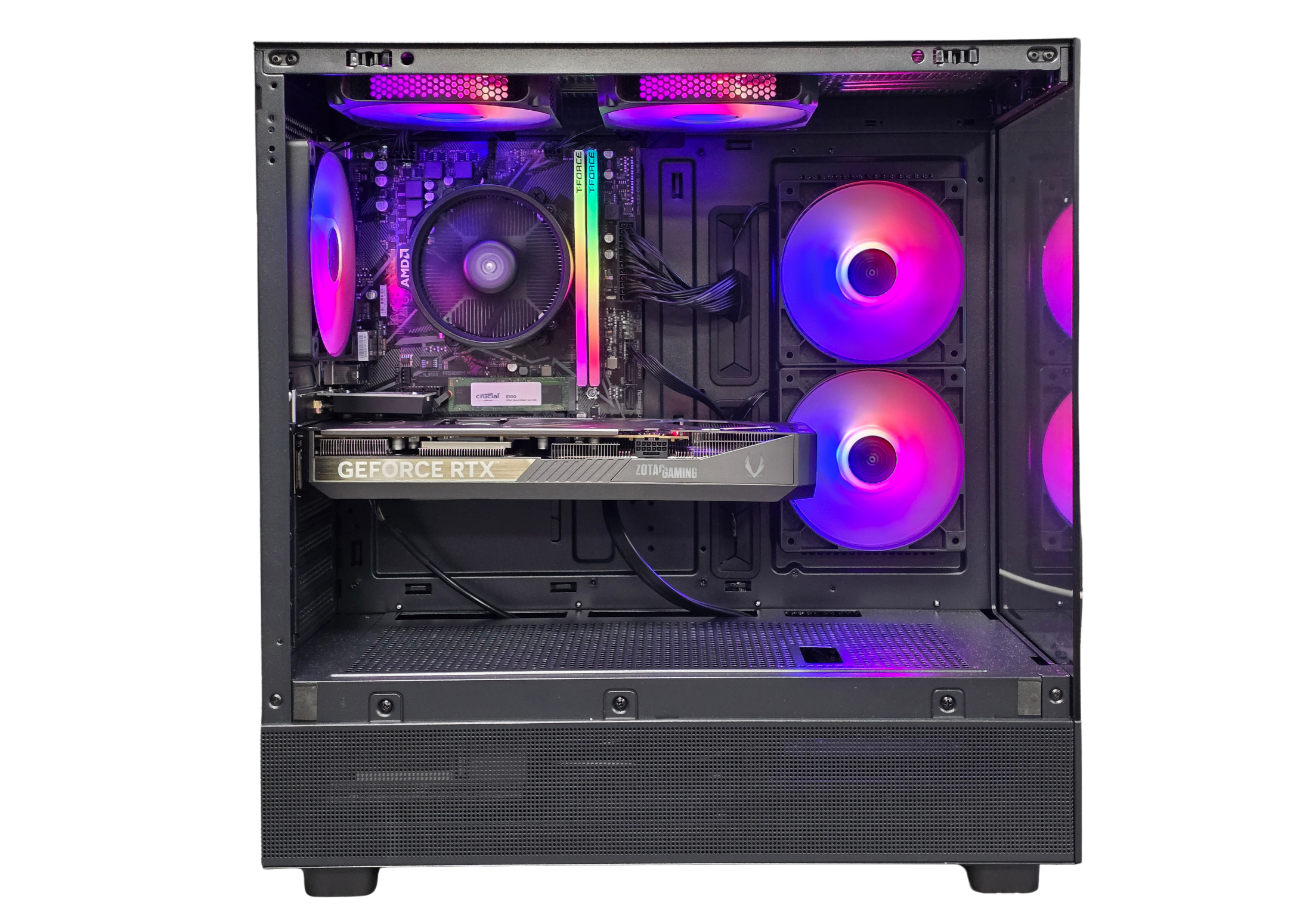 Una caja de computadora negra con ventiladores RGB y componentes internos, incluida una tarjeta gráfica.
