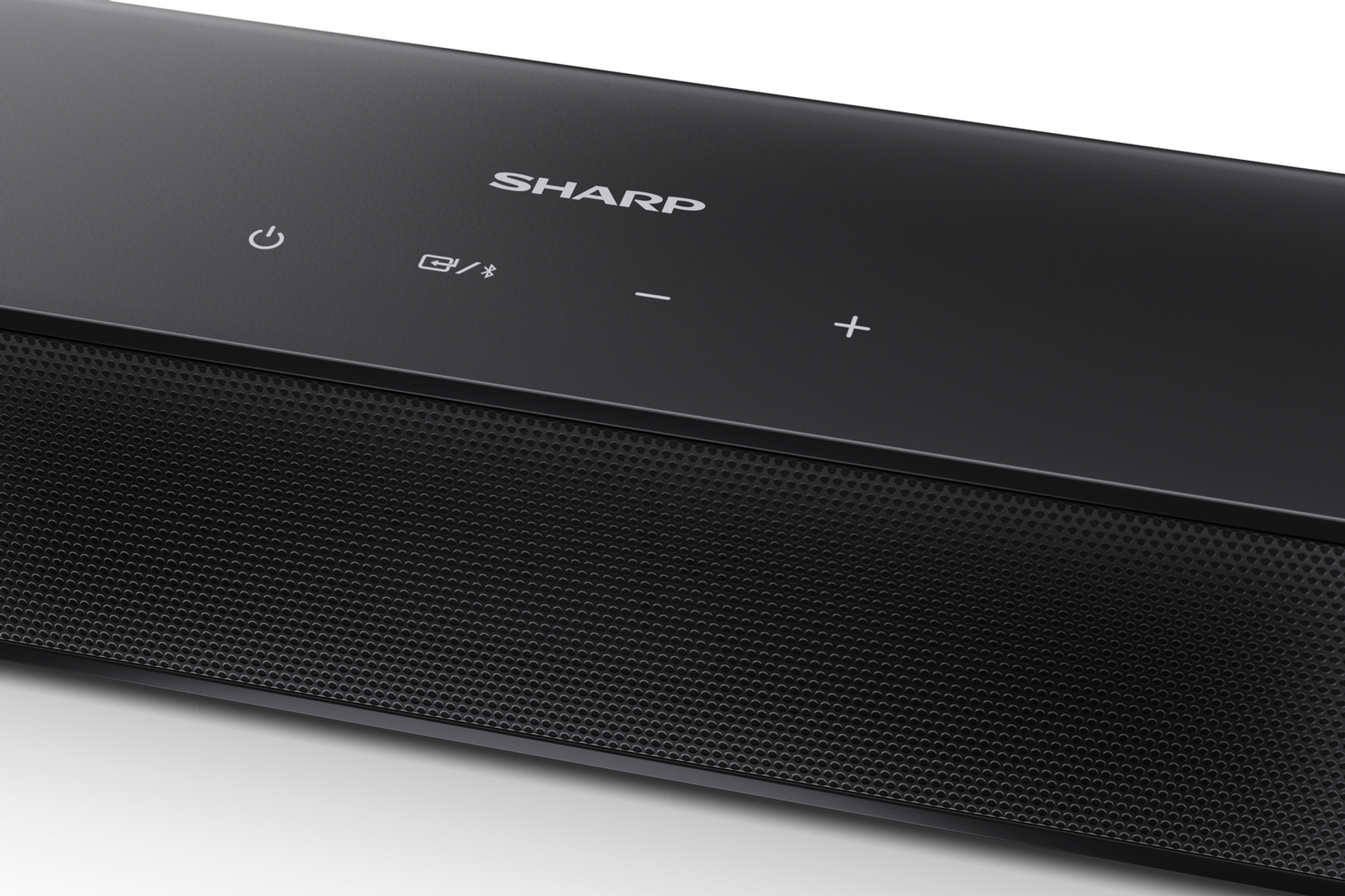 Schwarzer Lautsprecher mit SHARP-Logo, Tasten und Lautsprechergitter.