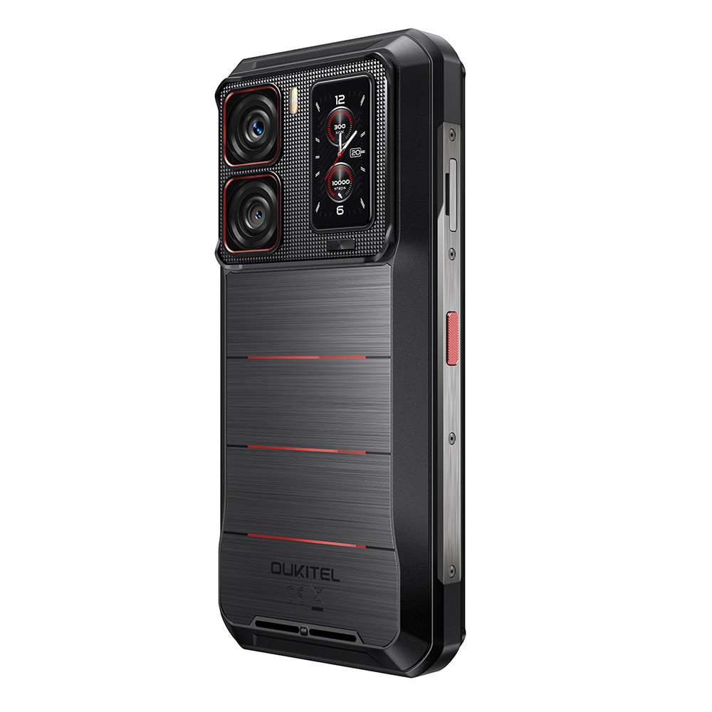 Retro di uno smartphone OUKITEL nero con tre fotocamere e un piccolo schermo.