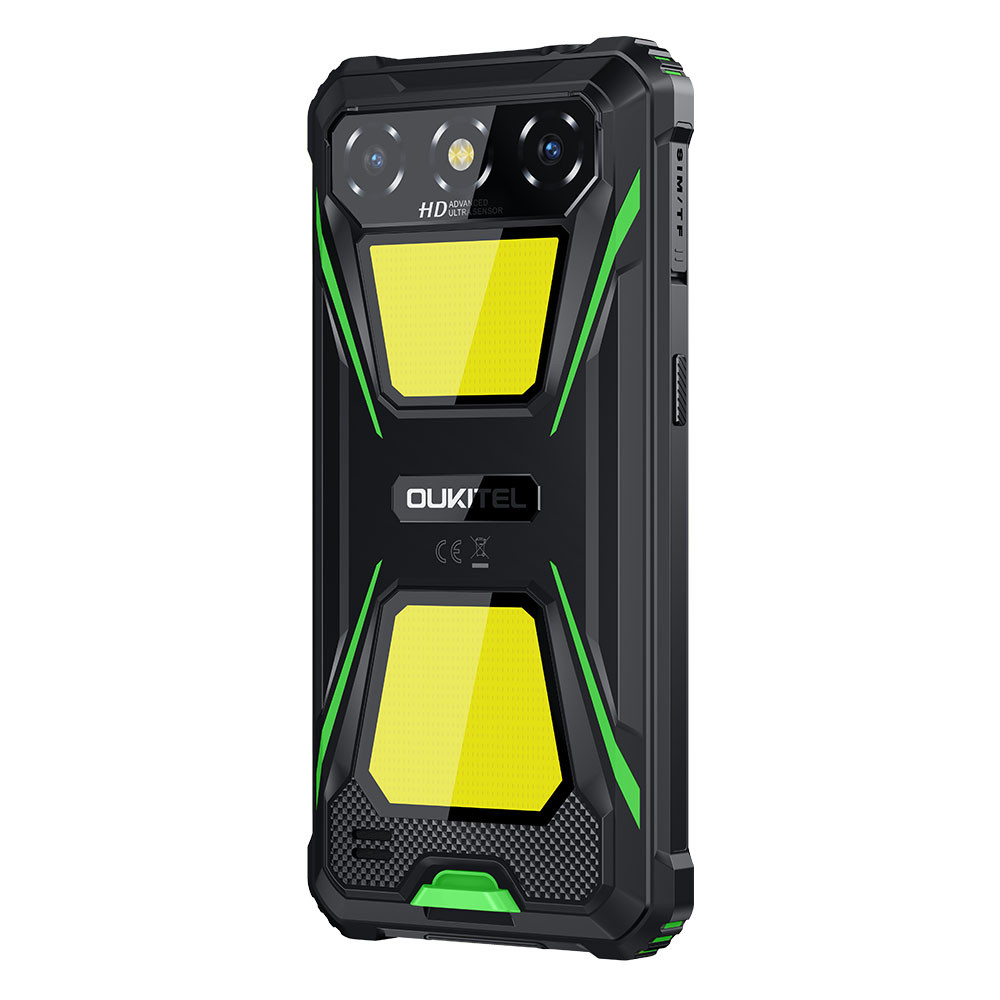 Un telefono Oukitel nero con accenti verdi e due luci gialle sul retro.