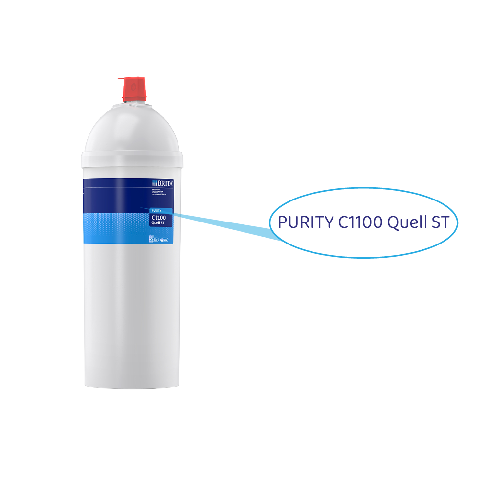 Ein weißer Brita Wasserfilter mit blauer und blauer Grafik und rotem Deckel.