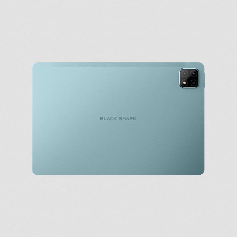 Un tablet turchese con testo "BLACK SHARK" e doppia fotocamera sul retro.