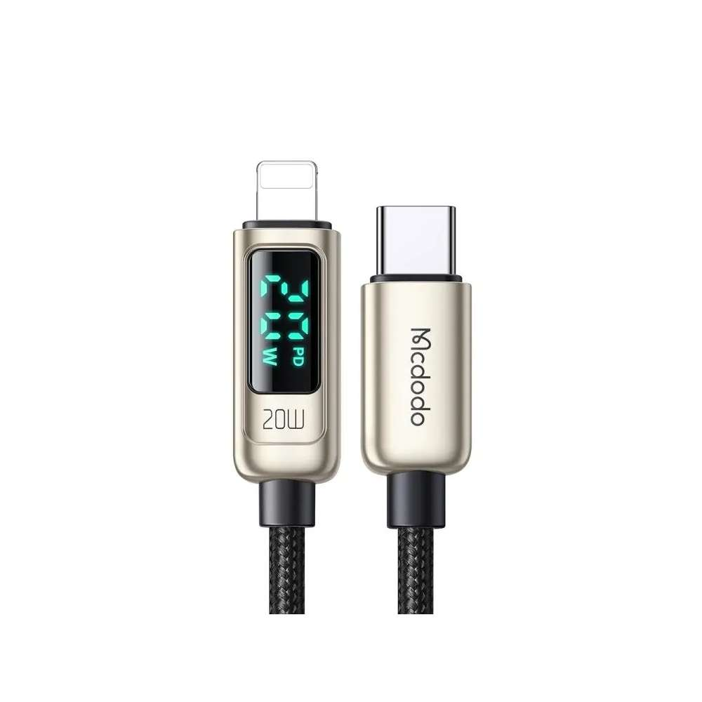 20W göstergeli bir USB-C ve bir Lightning kablosu. Siyah kablolu, altın rengindedirler.