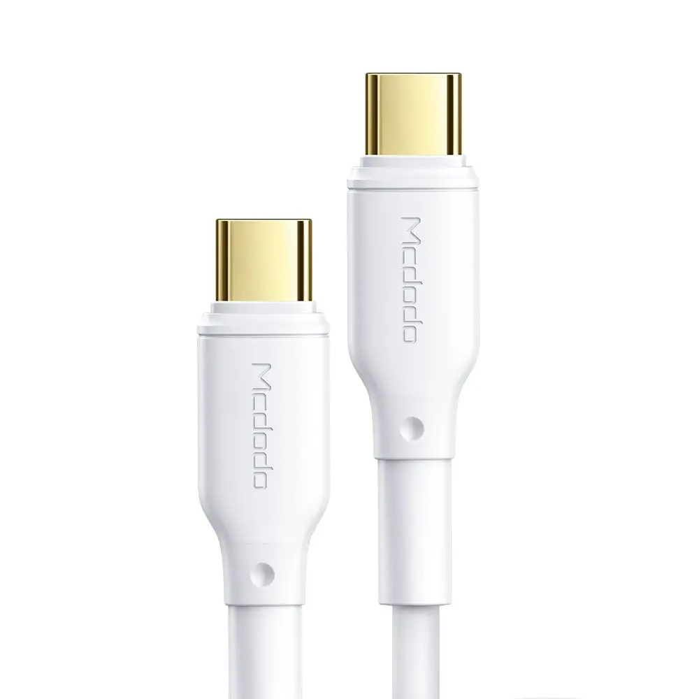 Altın USB-C konektörlü iki beyaz kablo, Mcdodo marka.