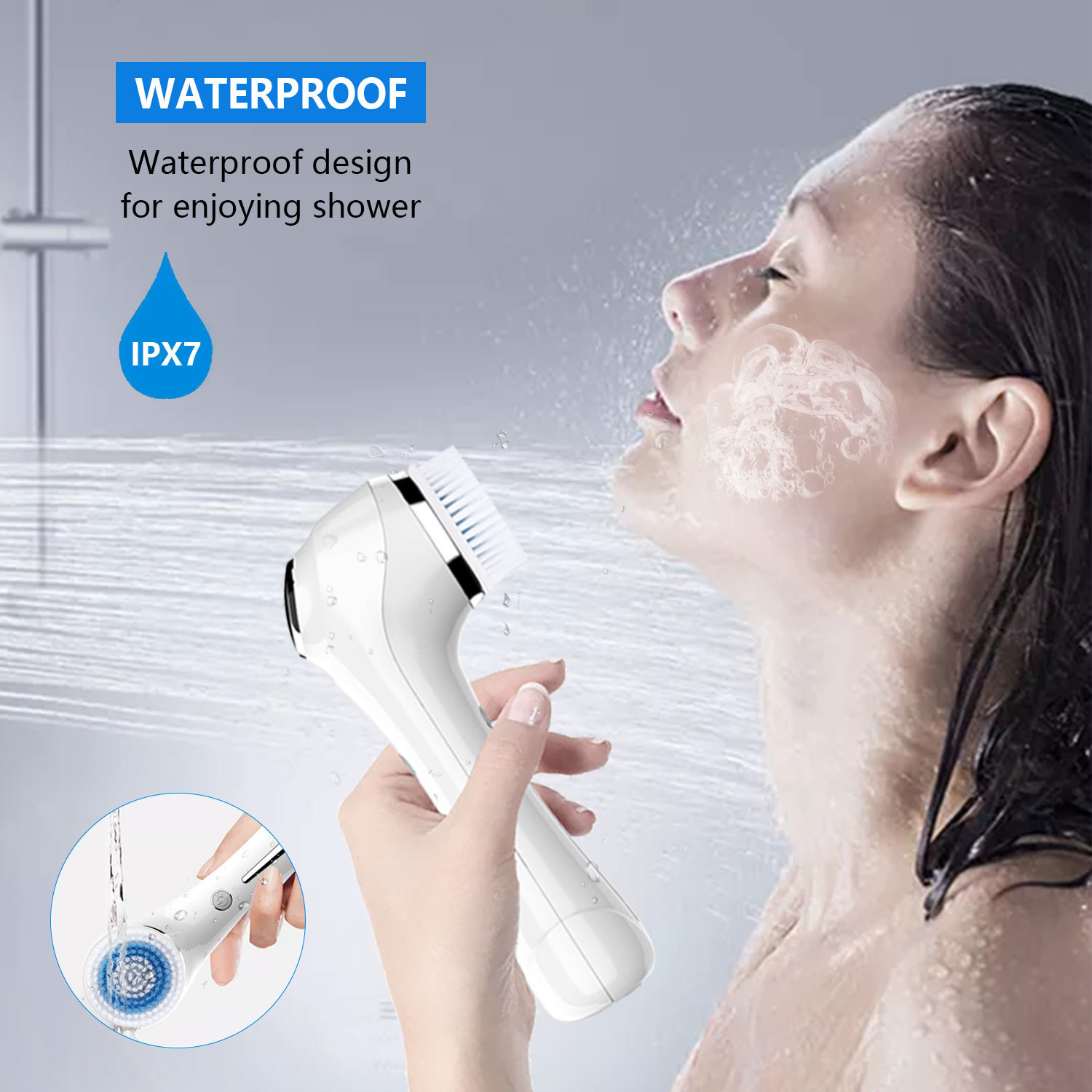 Eine Frau benutzt eine weiße, wasserdichte Gesichtsreinigungsbürste unter der Dusche.