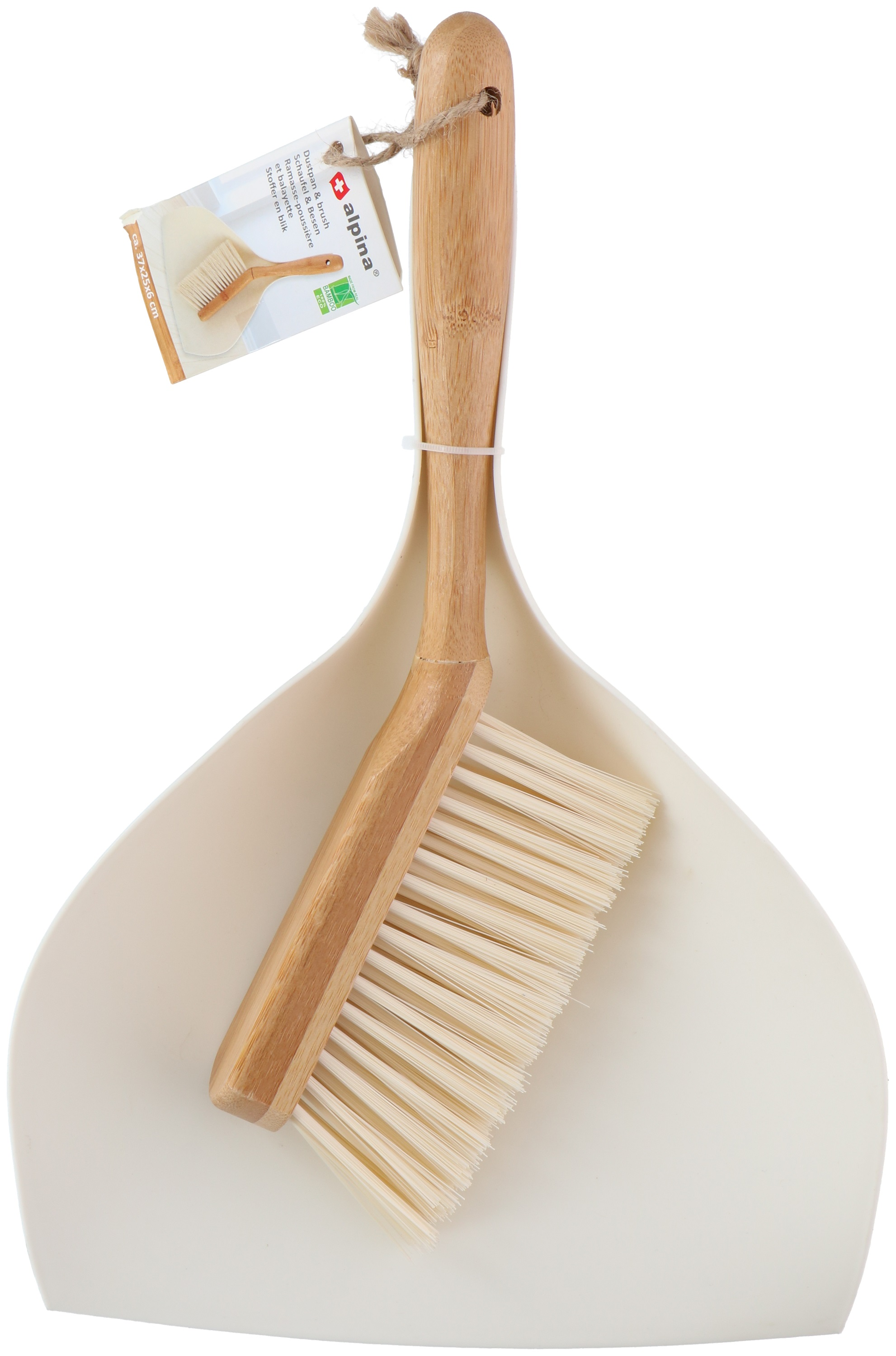 Een beige stoffer met een houten bezem met lichte borstels.