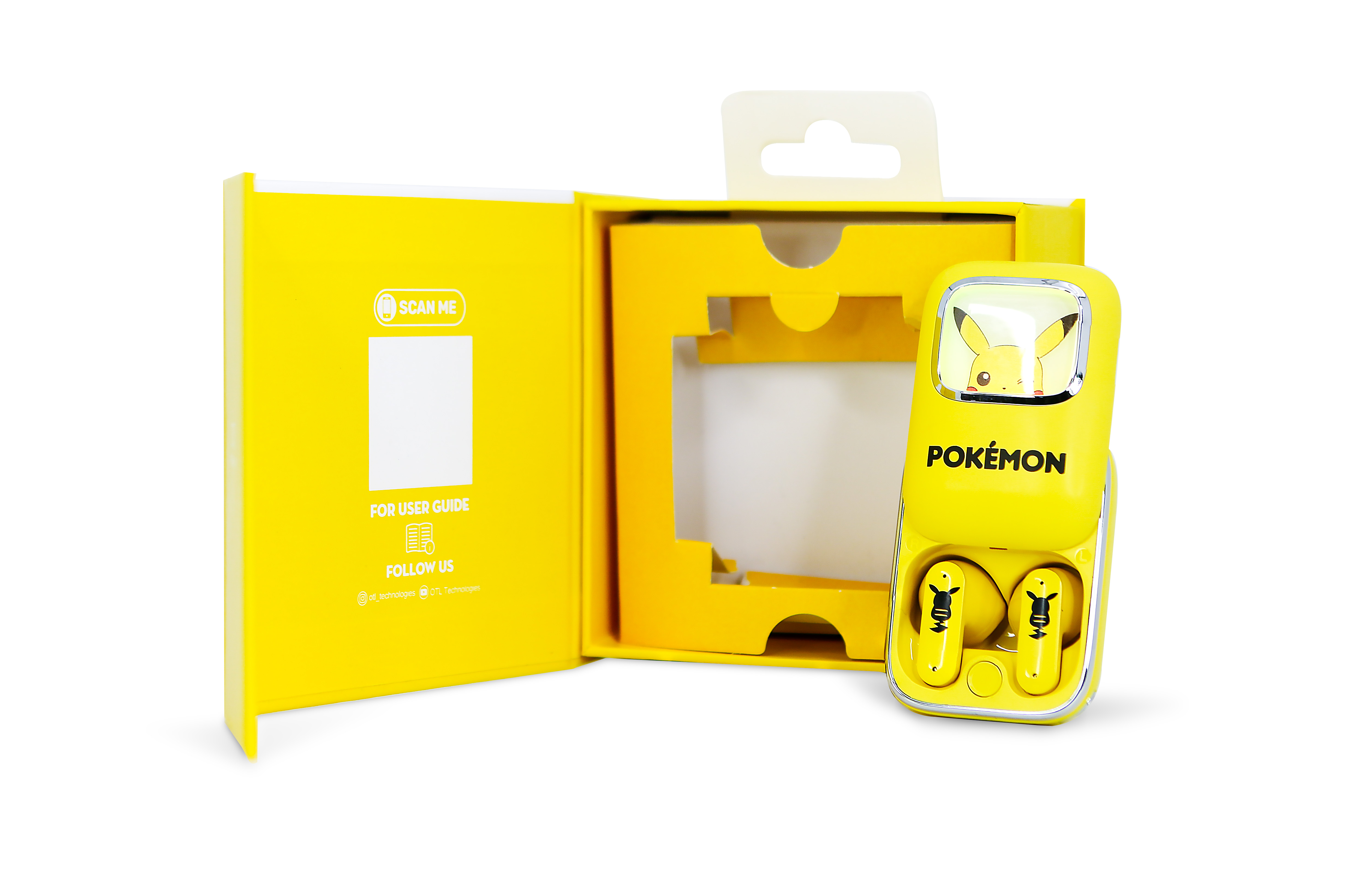 Gele Pokémon-hoes met Pikachu-design en oordopjes, open.