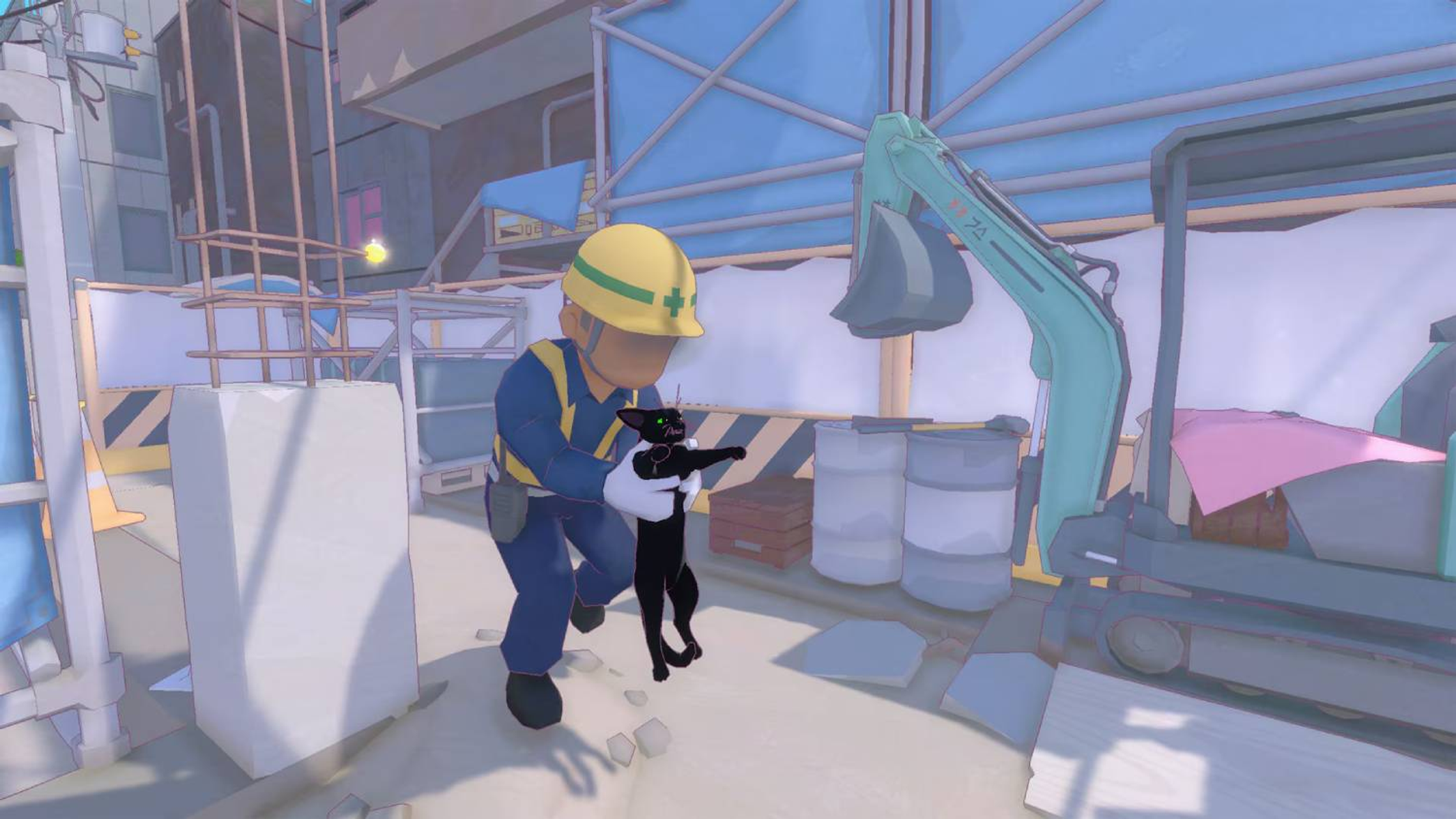 Operaio con elmetto giallo tiene un gatto nero davanti a un escavatore.