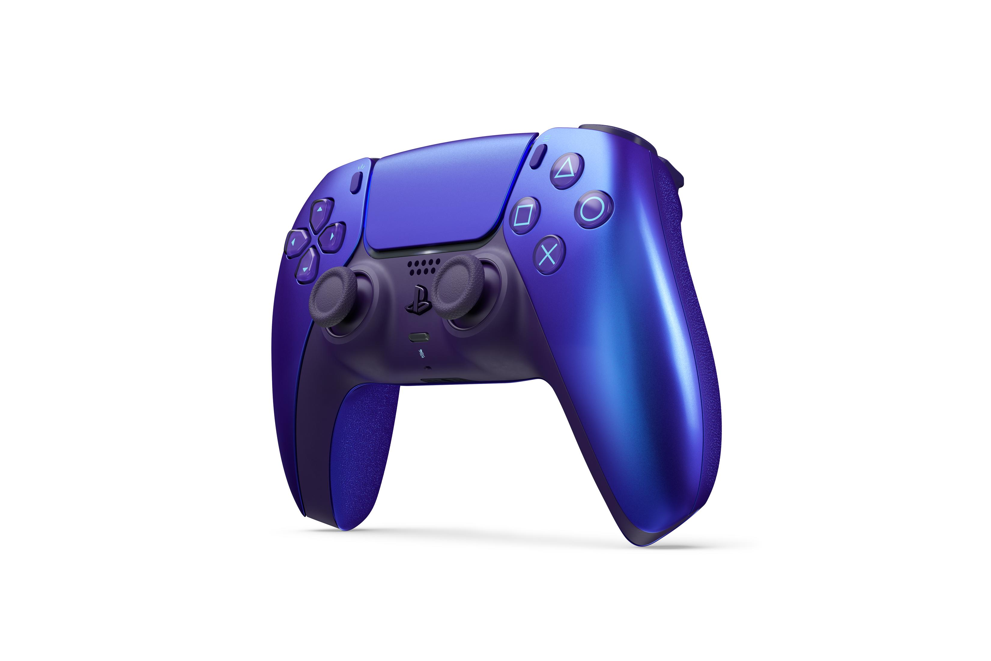 Un controlador morado con detalles azules sobre fondo blanco.