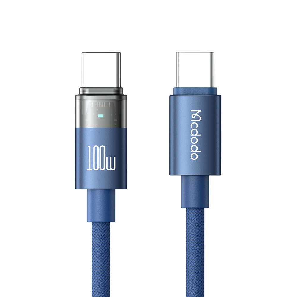 Arkada 100W yazılı iki mavi USB-C kablosu, beyaz zeminde.