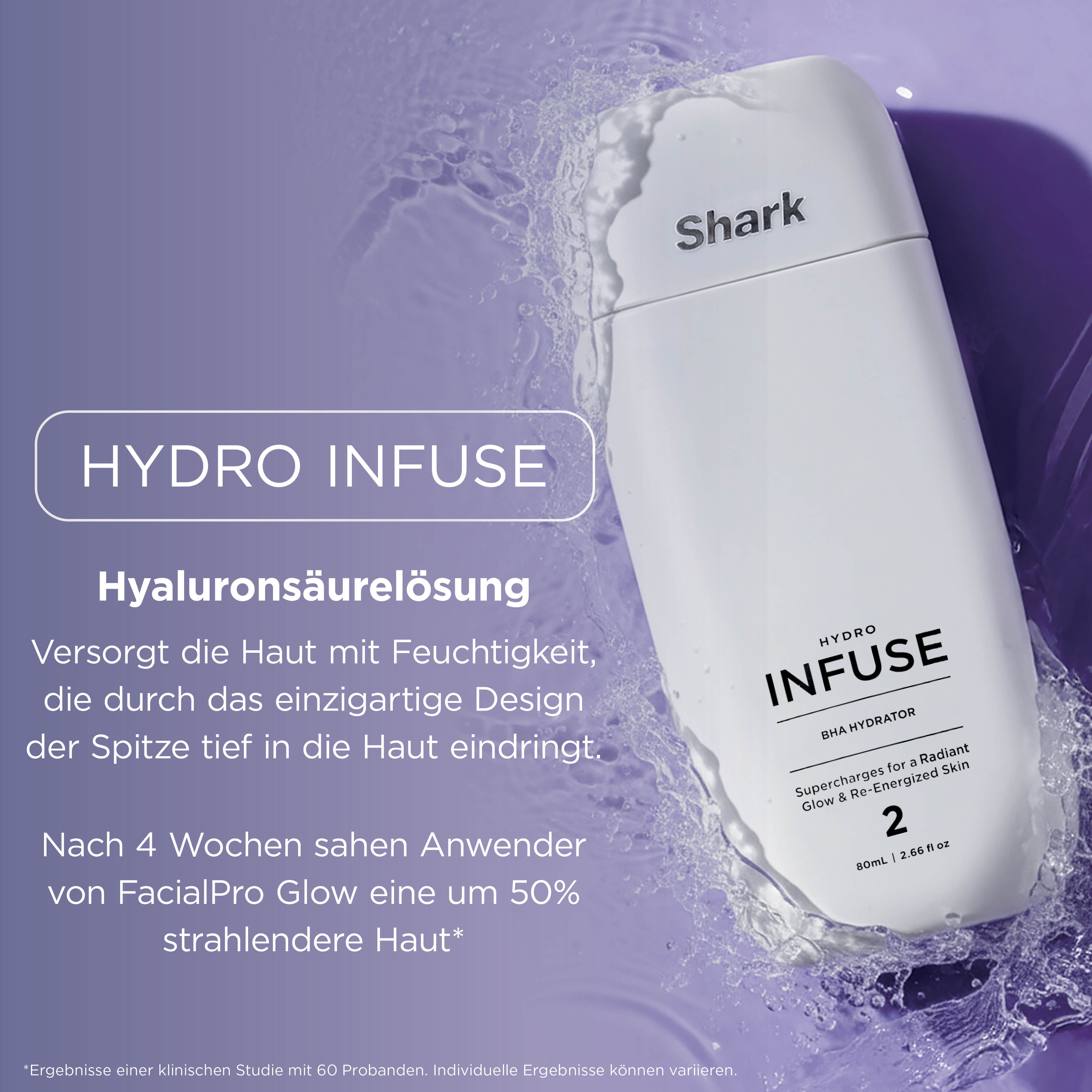 Un produit en bouteille blanche nommé Hydro Infuse flotte dans l'eau violette.