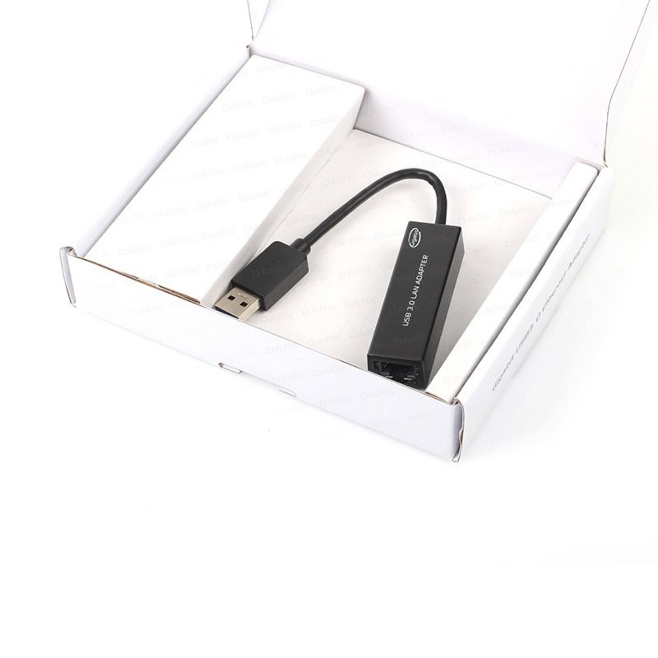 Beyaz kutu içinde kablolu siyah USB 3.0 - LAN adaptörü.