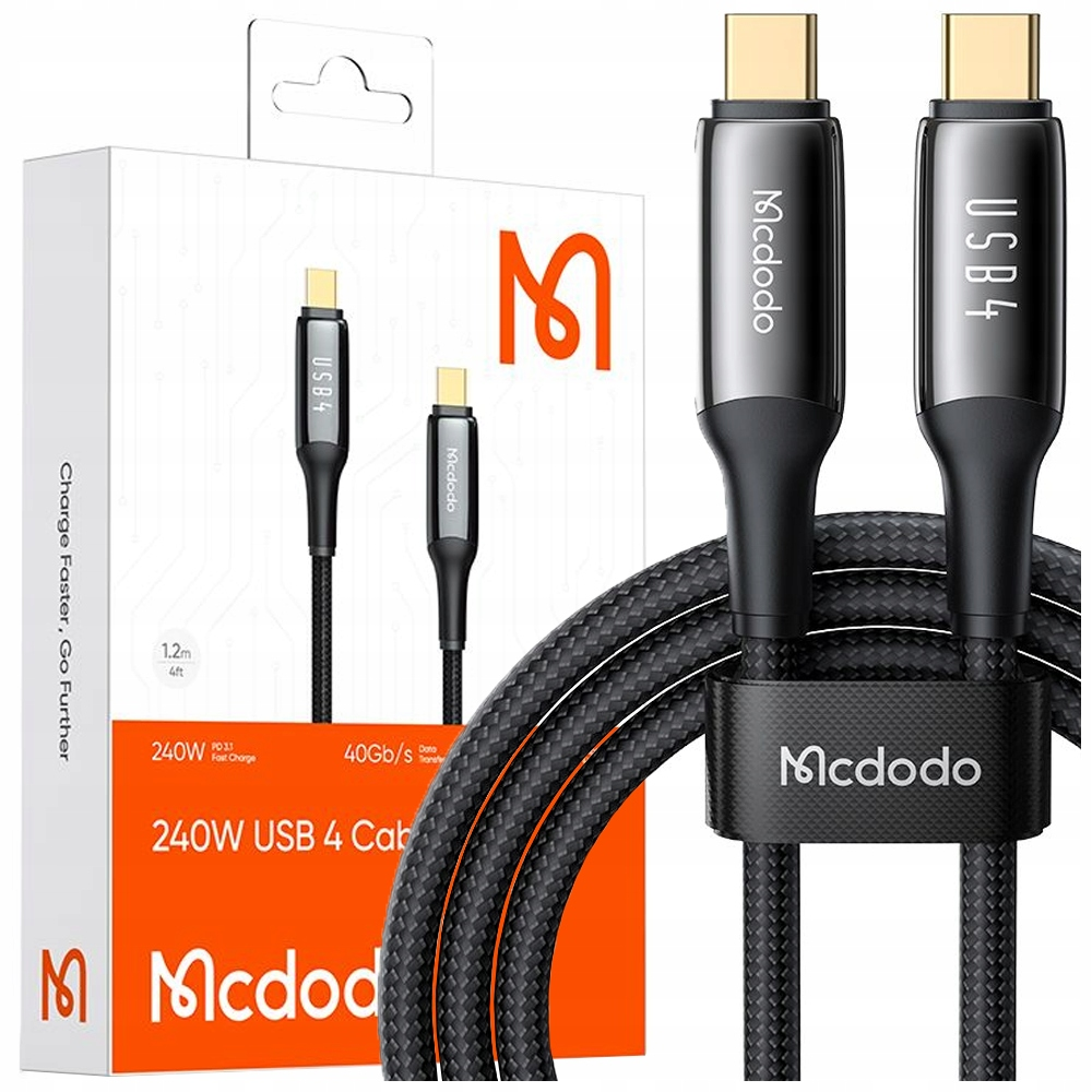 Altın konektörlü iki siyah USB-4 kablosu ambalajın yanında duruyor.
