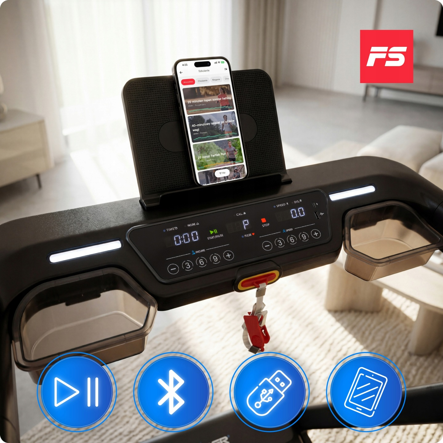 Ein Laufband mit Handy, das eine Trainings-App zeigt. Symbole für Play, Bluetooth, USB und Tablet.