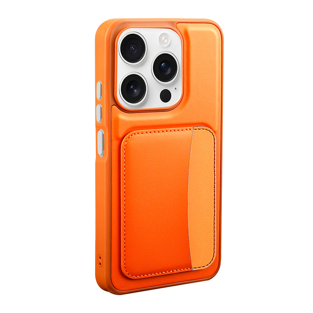 Kart yuvalı ve üçlü kamera kesimli turuncu telefon kılıfı.