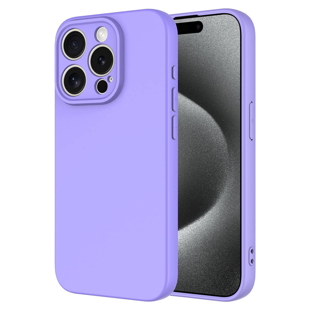 Kamera modüllü ve ekranlı mor telefon kılıfı.