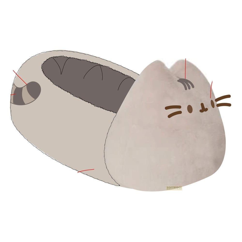 Ein grauer Pusheen-Plüsch in Form einer Katze liegt auf dem Rücken.