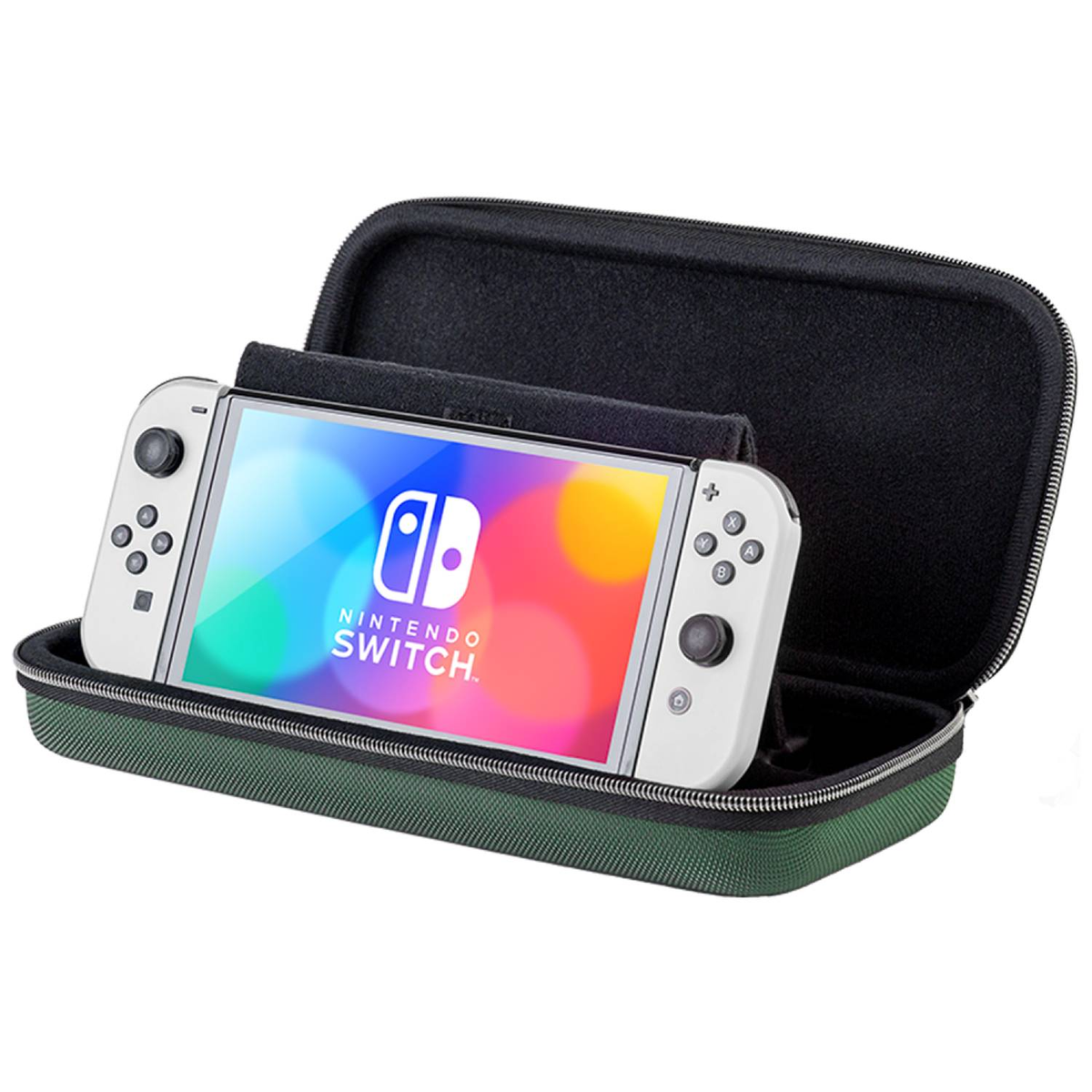 Nintendo Switch blanca en estuche verde con pantalla encendida. Fondo colorido.