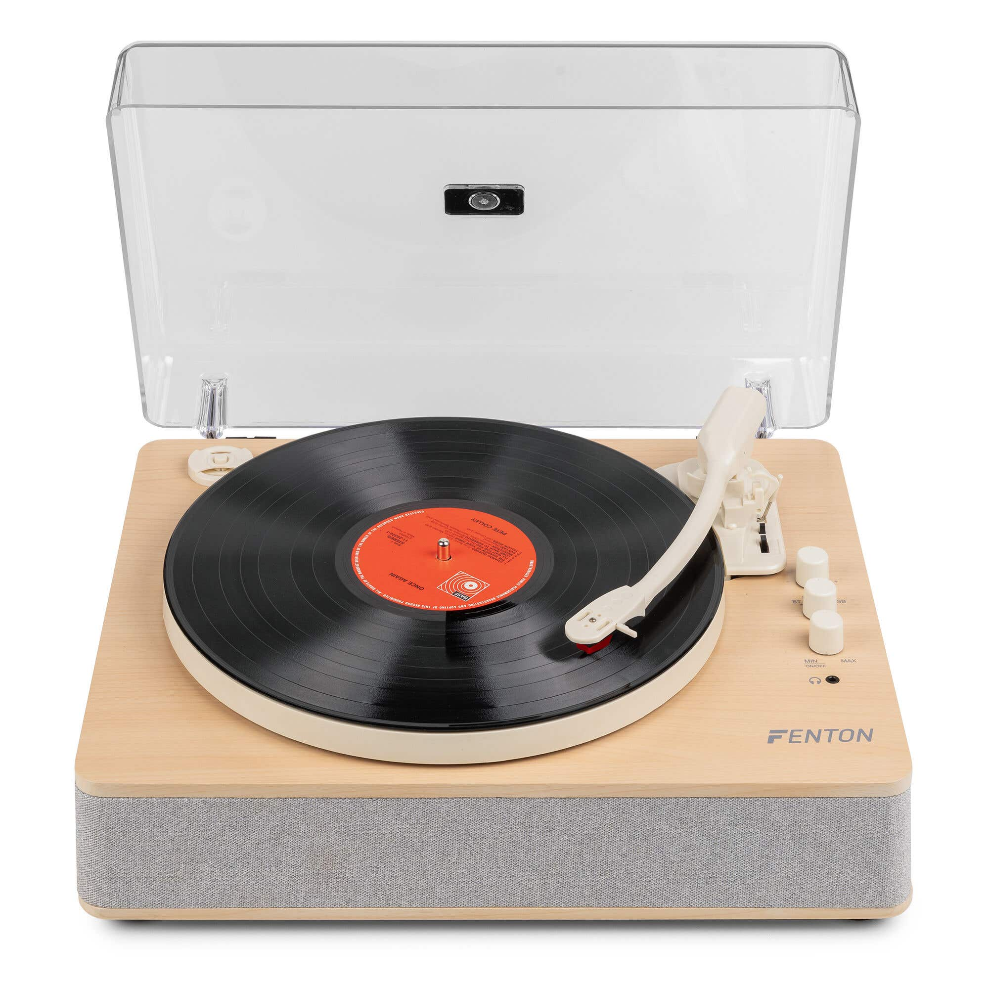 Un tocadiscos de madera con tapa transparente y disco de vinilo negro.