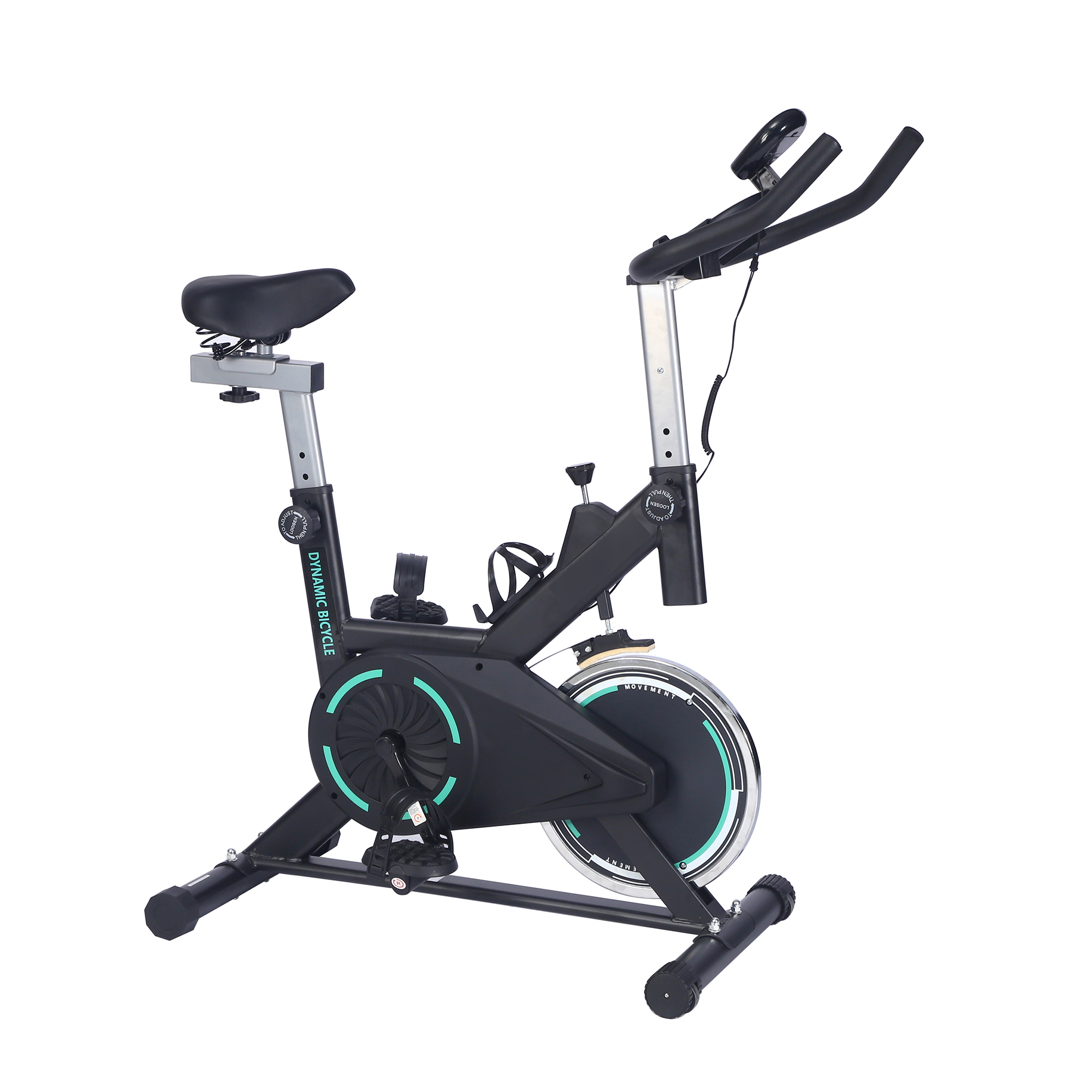 Bicicleta negra de ejercicio con detalles plateados, asiento, manillar, pedales y volante.