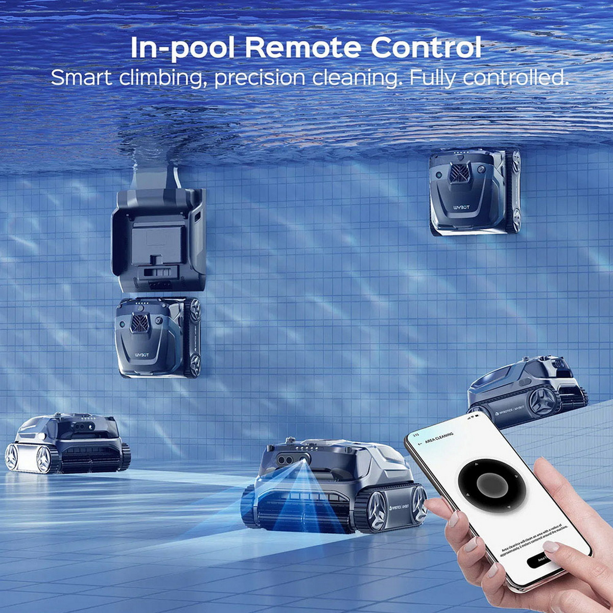 Poolroboter im Wasser, ferngesteuert per Smartphone. Ein Roboter klettert.
