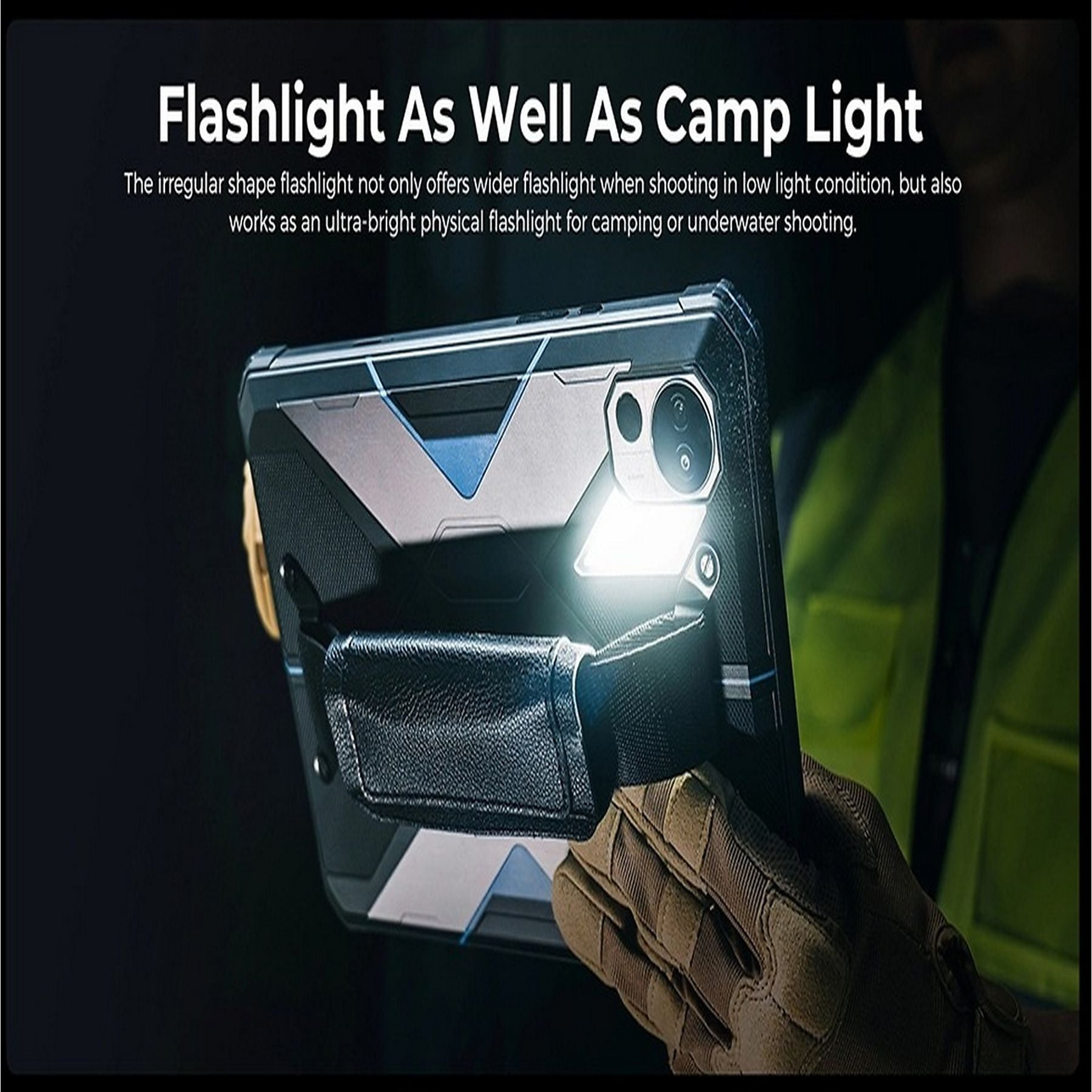 Mano con guante sostiene funda negra resistente con luz encendida.
