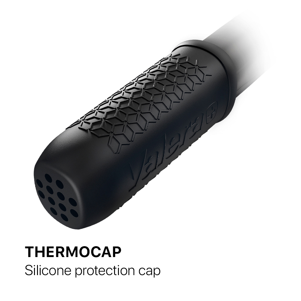 Schwarze Thermokappe aus Silikon mit Wabenmuster und Belüftungslöchern.