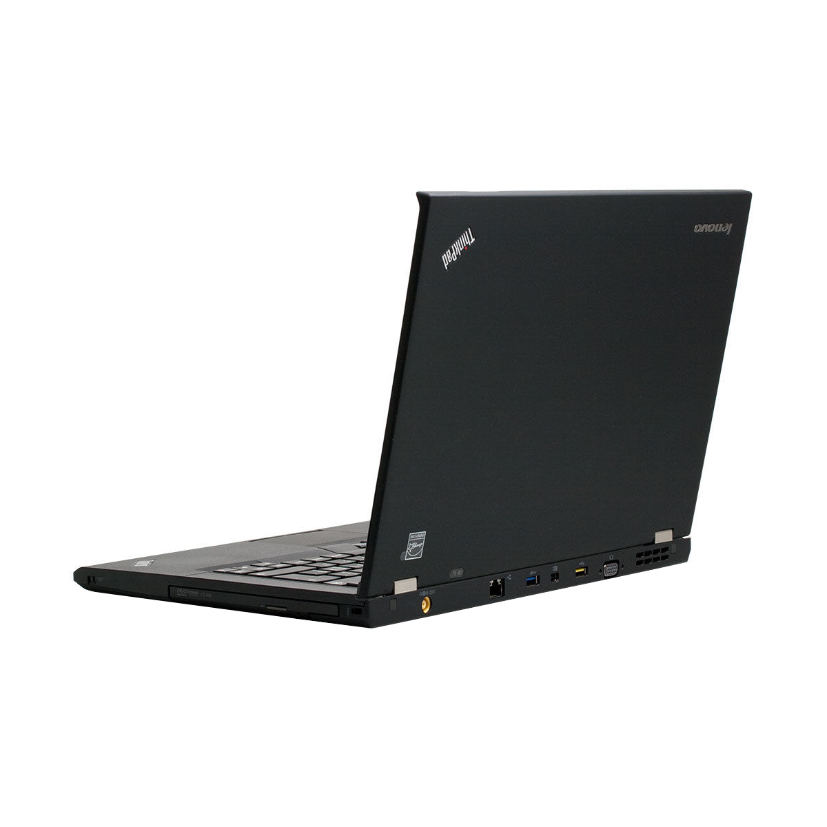 Schwarzer Lenovo ThinkPad Laptop, von hinten links gezeigt, mit geöffnetem Deckel.