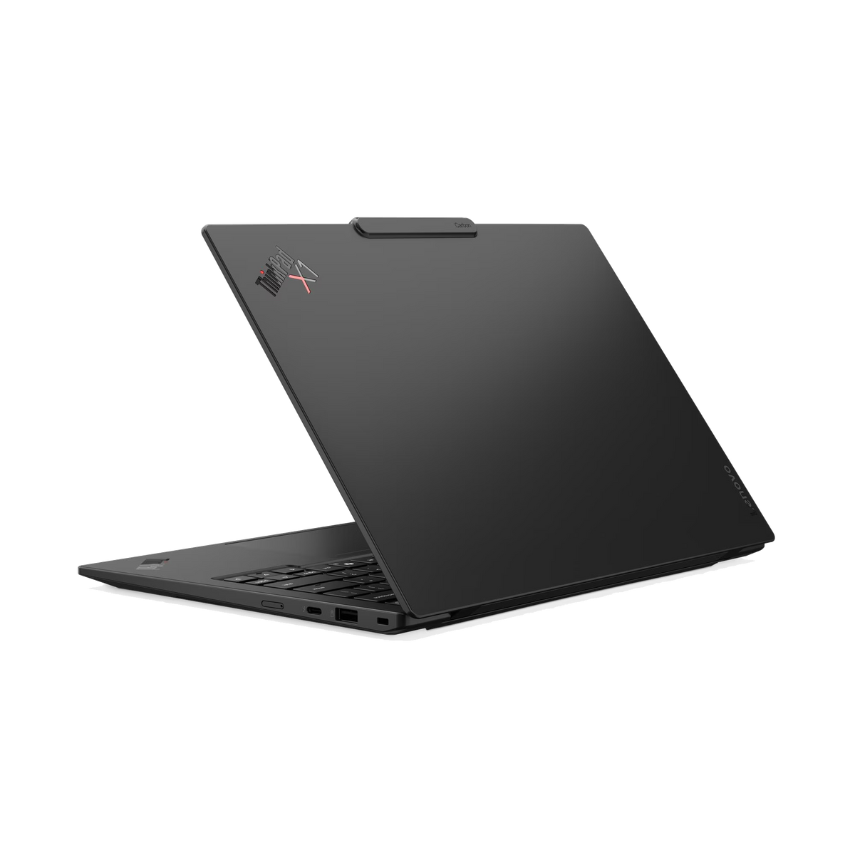 Un portátil negro Lenovo ThinkPad X1 está abierto, mostrado sobre un fondo negro.