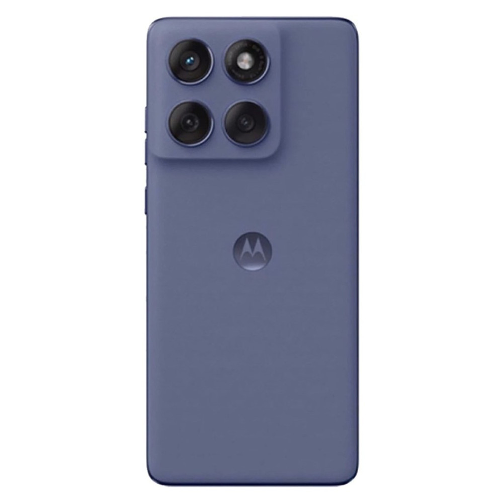 Tył fioletowego smartfona Motorola z czterema aparatami i logo.