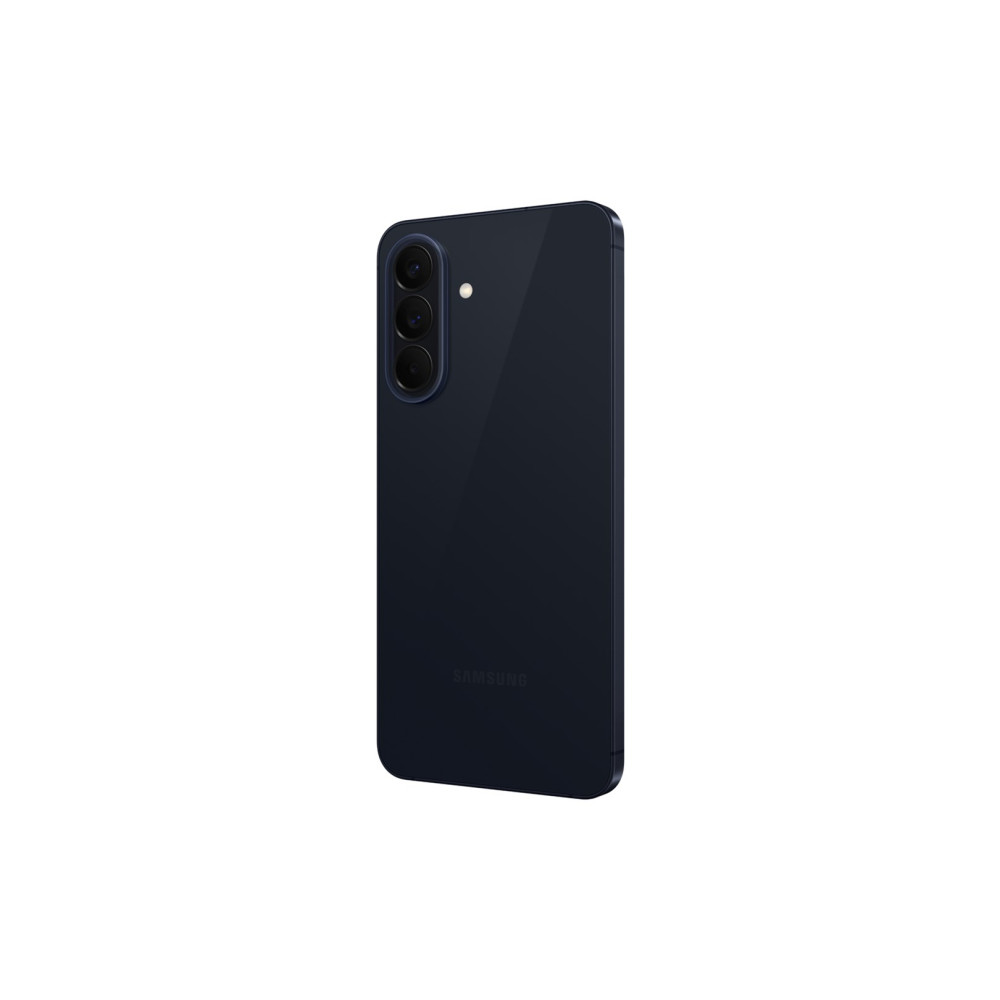 Ciemnoniebieski smartfon Samsung z trzema tylnymi obiektywami i lampą błyskową.