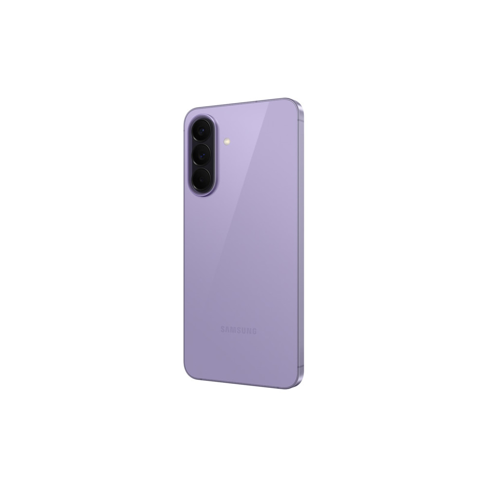 Fioletowy smartfon Samsung z trzema aparatami, widziany od tyłu.