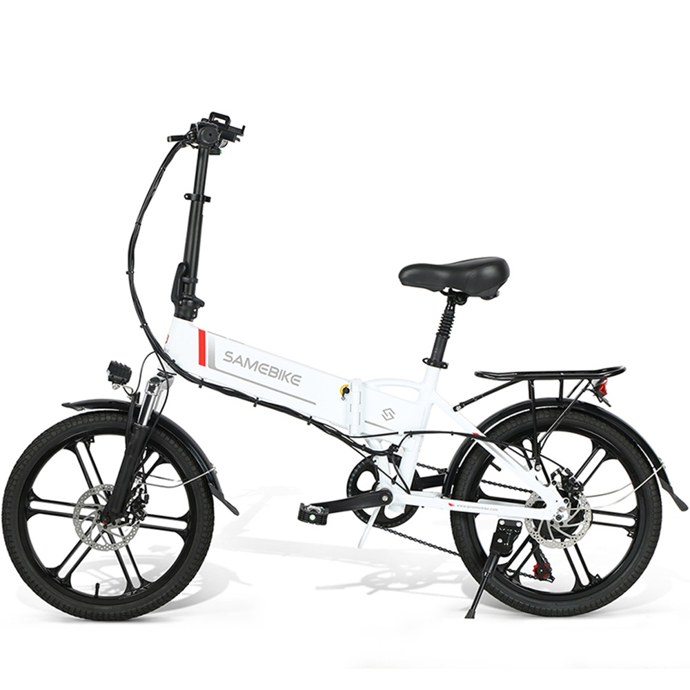 Una bicicleta eléctrica plegable blanca con sillín y portaequipajes negros.