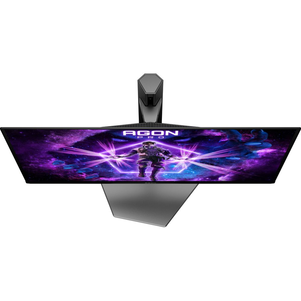 Un monitor da gaming con uno sfondo viola di un guerriero.