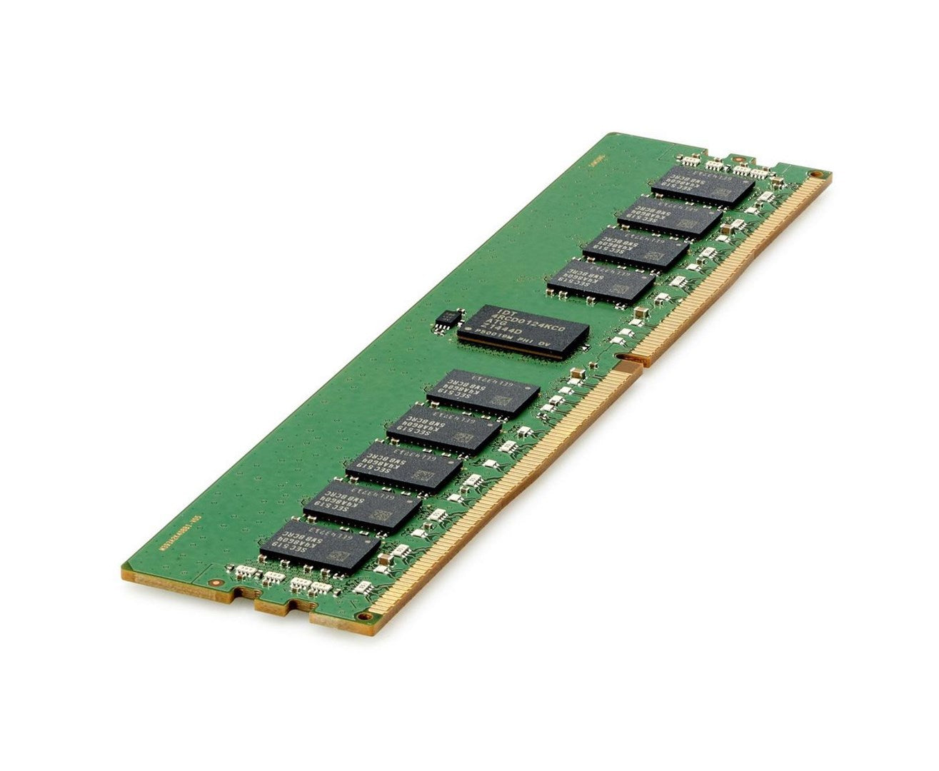 Un modulo RAM verde con chip neri e contatti dorati su sfondo bianco.