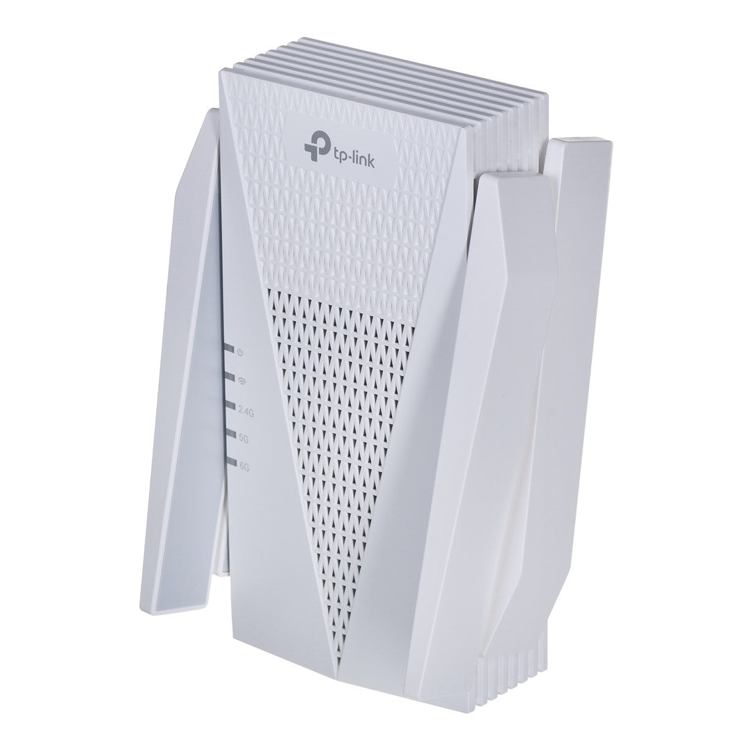 Ein weißer TP-Link Router mit Lüftungsschlitzen und Antennen.
