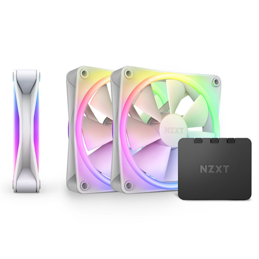 Ventilateurs NZXT et contrôleur avec éclairage RVB sur fond blanc.