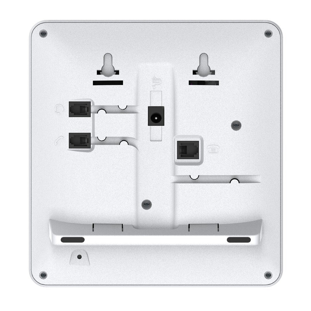 Retro di un dispositivo bianco con porte e fessure per montaggio a muro.