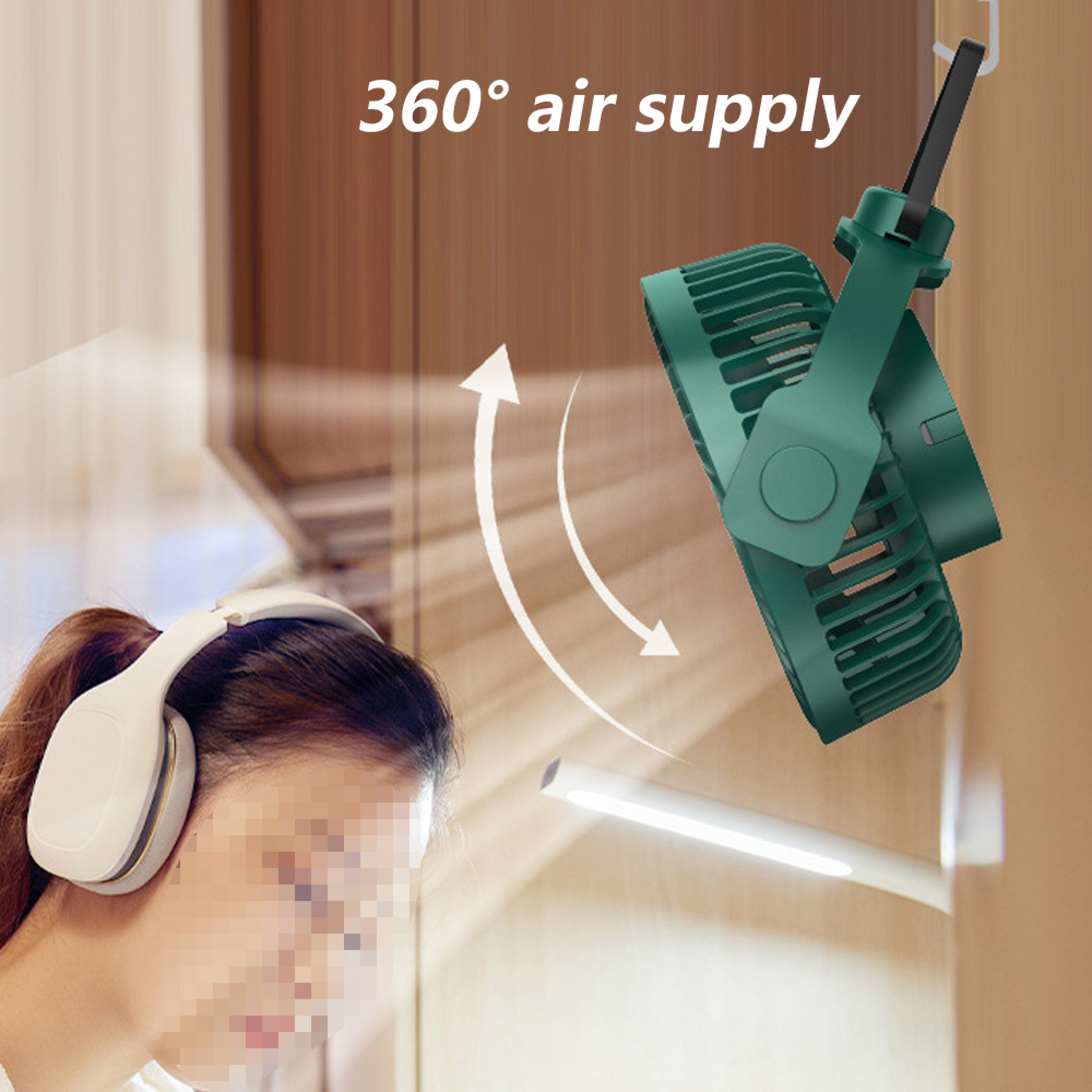Grüner Ventilator mit 360° Luftstrom über einer Person mit Kopfhörern.