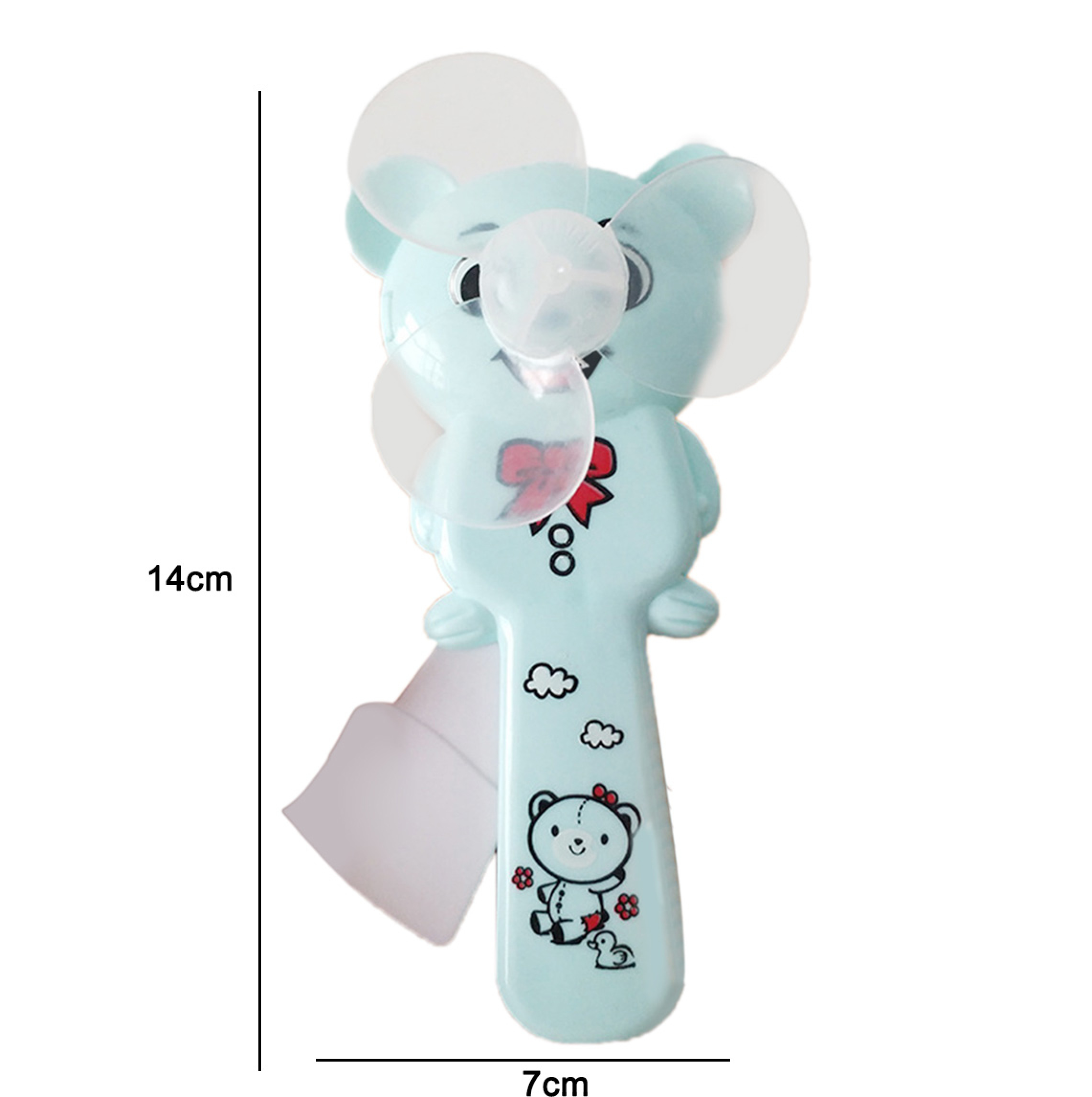 Ein hellblauer Teddybär-Ventilator mit Flügeln und Wolken- und Blumenaufdruck.