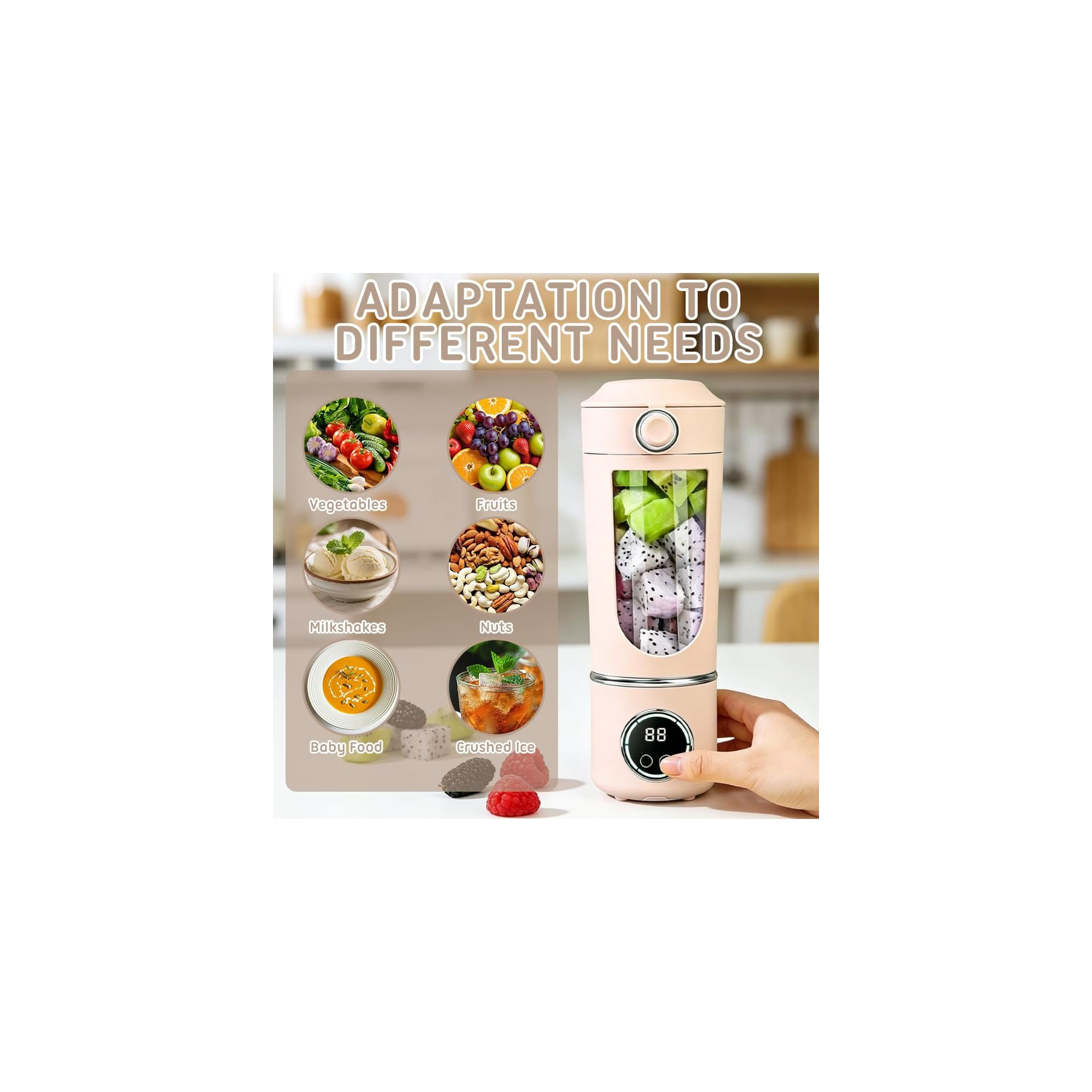 Ein tragbarer Mixer mit Früchten, Gemüse, Eis und anderen Zutaten daneben.