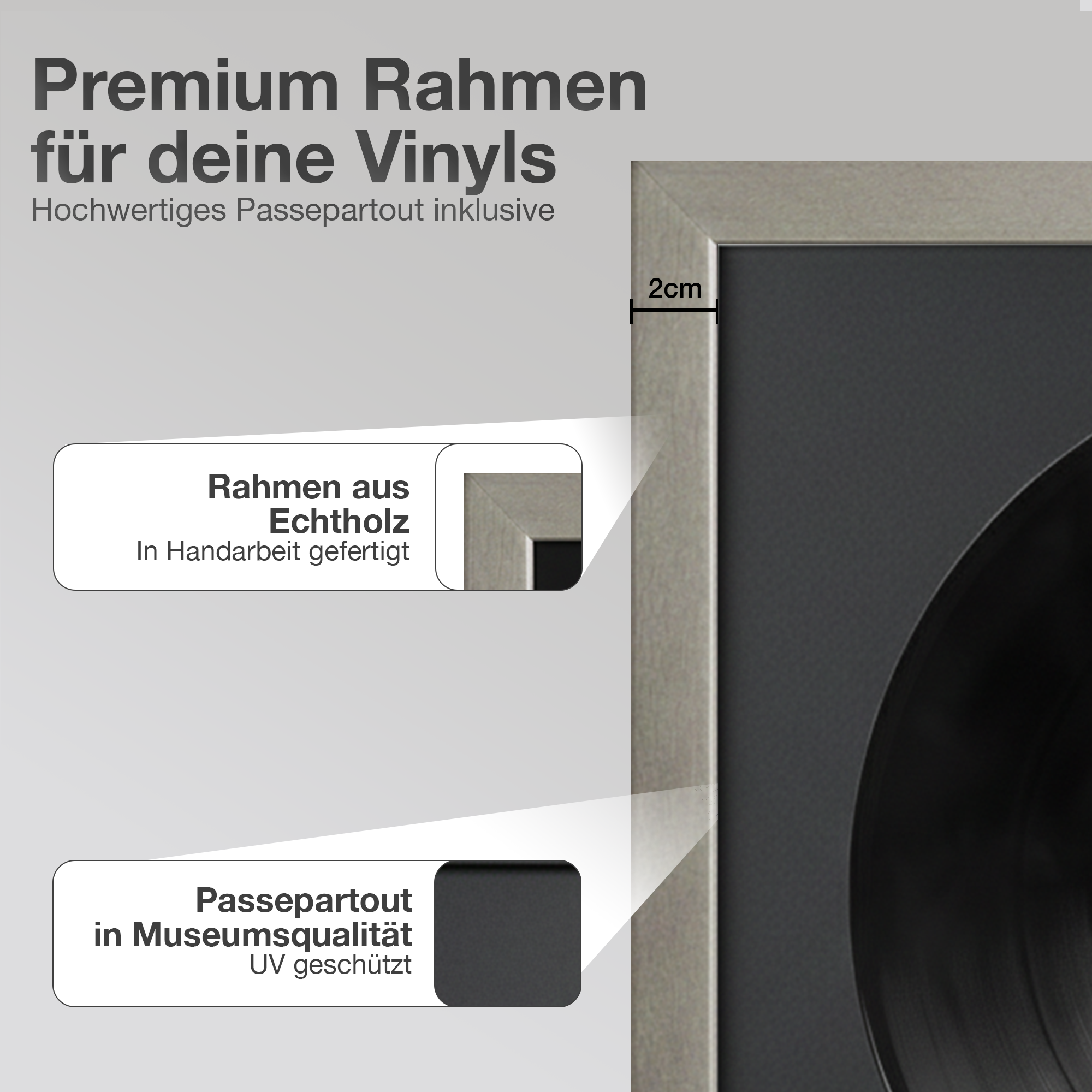 Ein silberner Rahmen mit Passepartout für Schallplatten, detailliert.