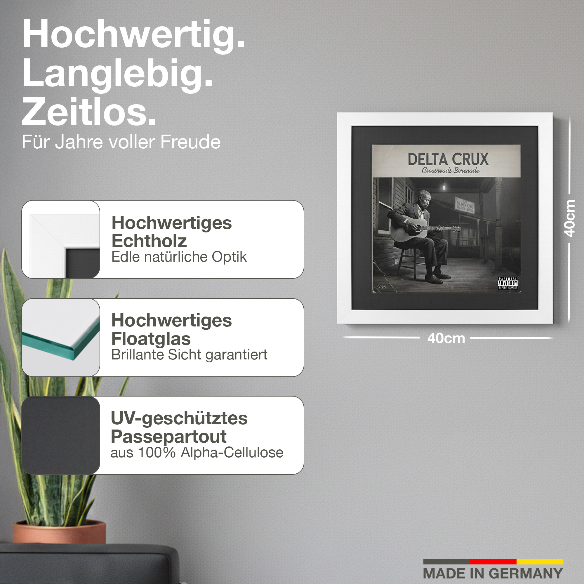 Ein Mann spielt Gitarre vor einem Haus, mit Text und Maßen.