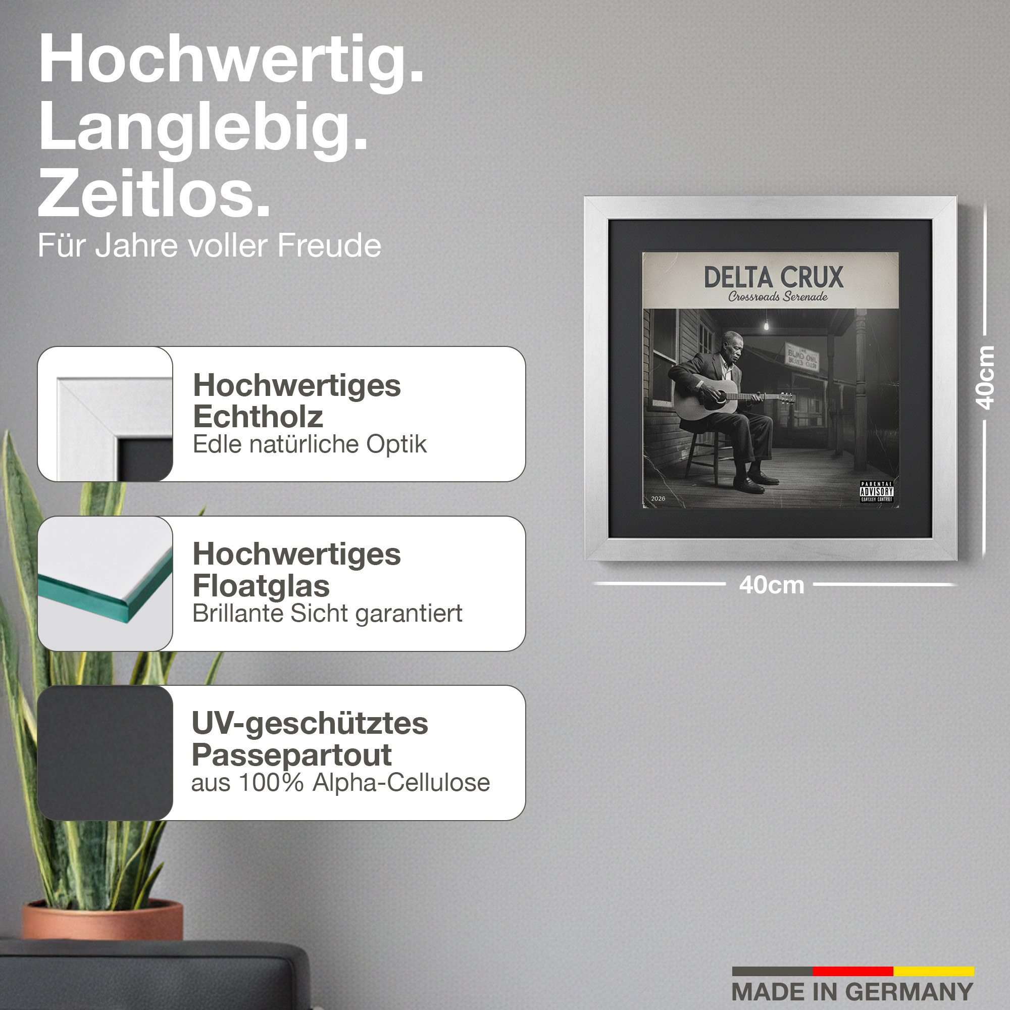 Gerahmtes Albumcover von Delta Crux, Mann mit Gitarre auf Veranda. Maße 40x40cm.