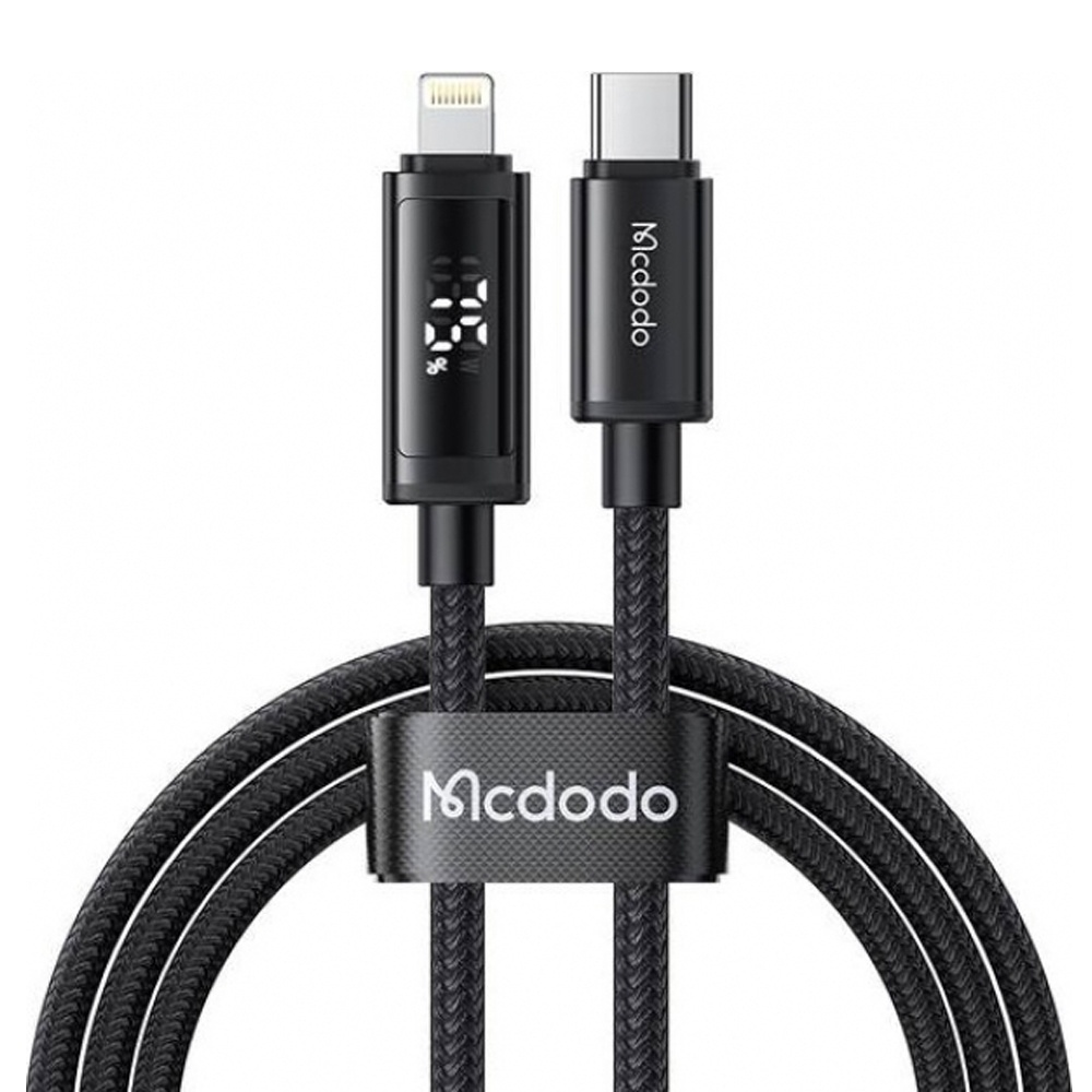 USB-C ve Lightning konnektörlü siyah şarj kablosu, dijital ekran.